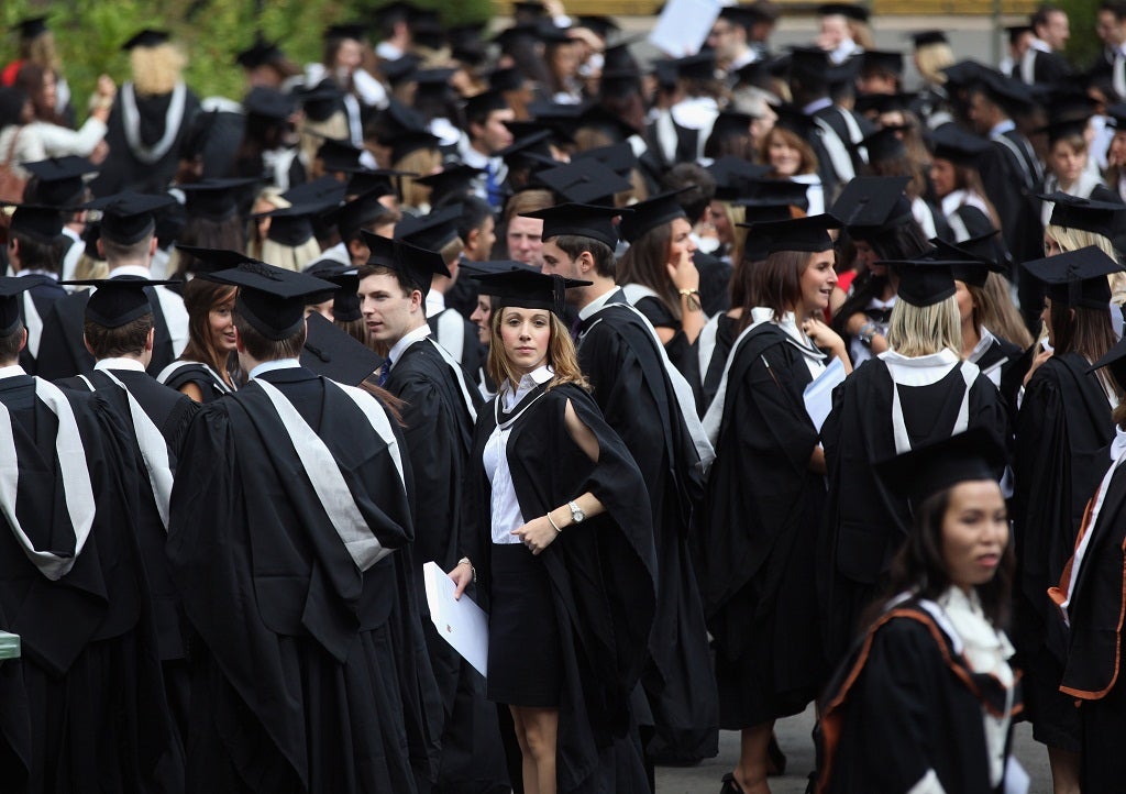 Male graduates are more likely to be unemployed six months after leaving university than women