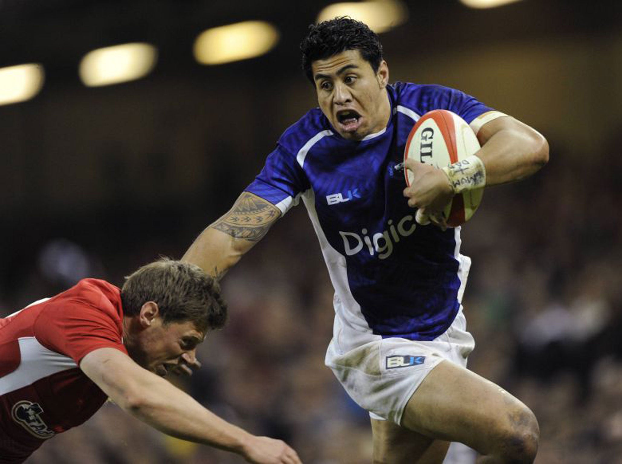 George Pisi bursts through to score Samoa’s second try