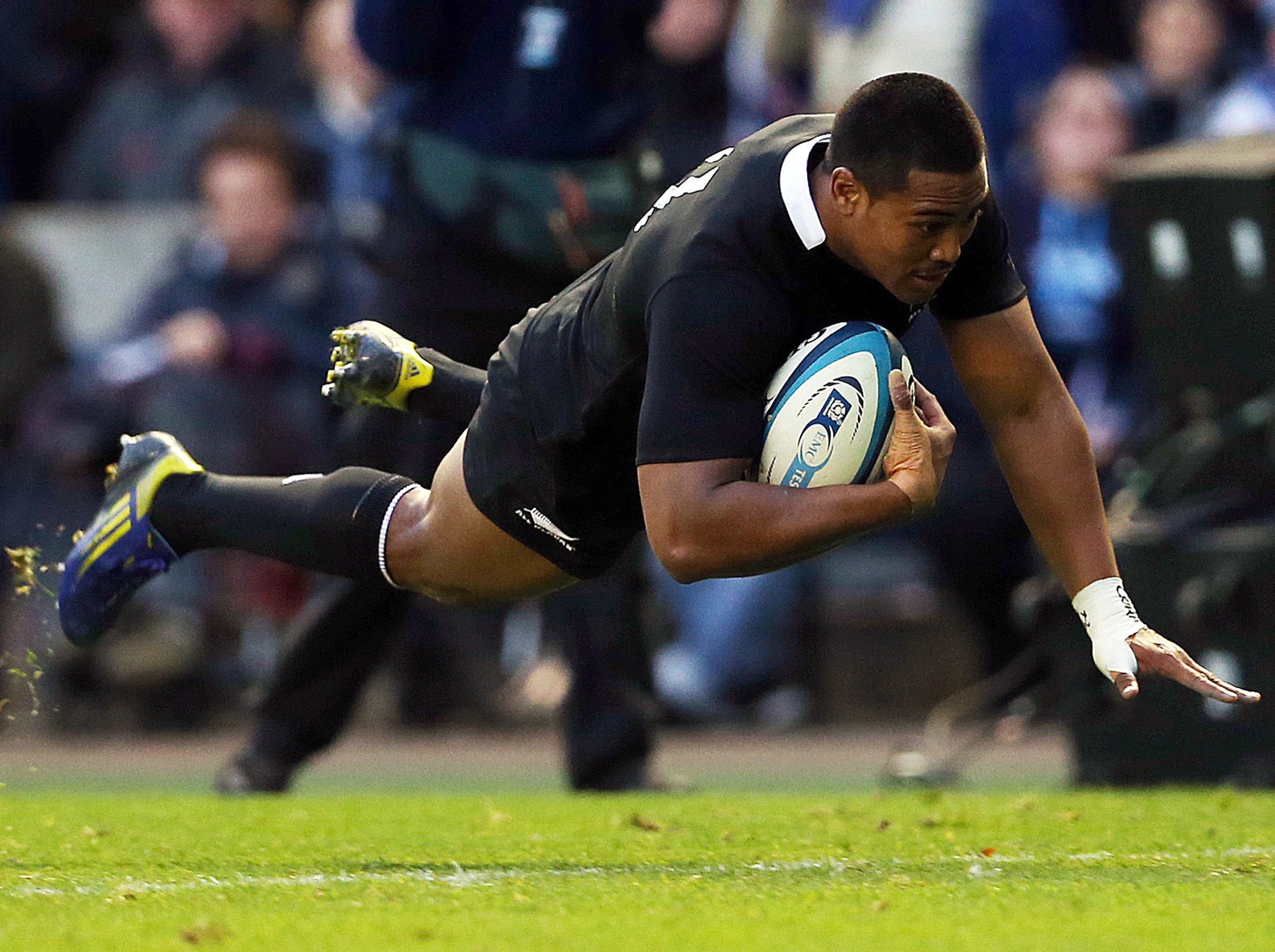 Final flourish: Julian Savea landed two late tries for the All Blacks