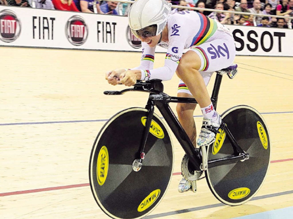 Laura Trott earns a standing ovation as she wins gold in the omnium yesterday