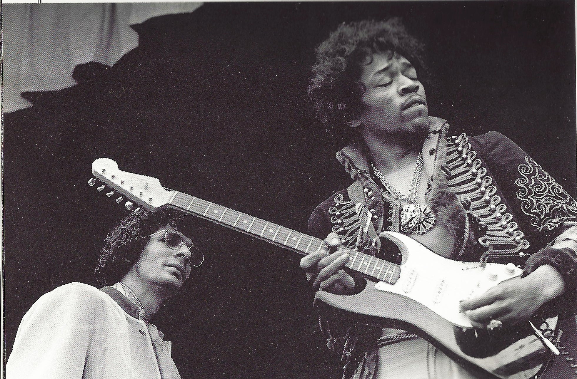 Jimi Hendrix playing his "favourite" Fender Stratocaster