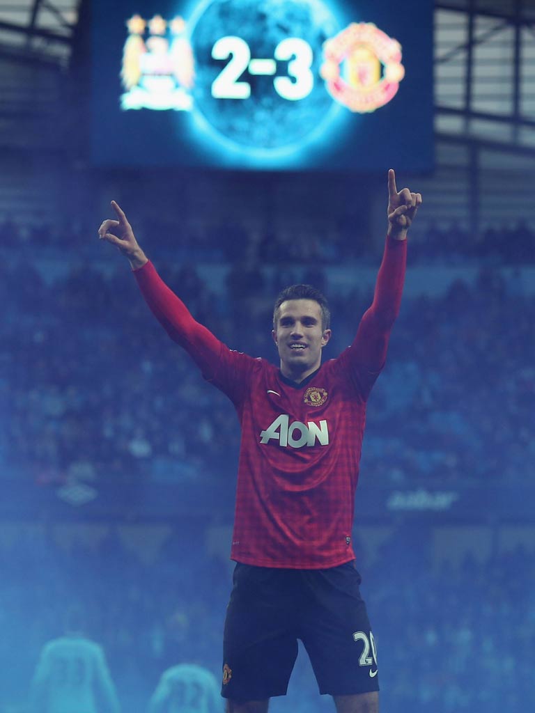 Robin van Persie celebrates his winner