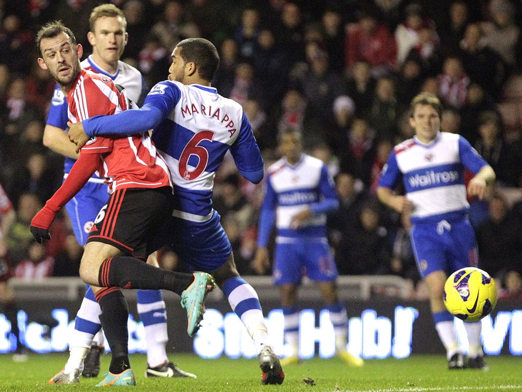 Steven Fletcher scores Sunderland’s second with a cheeky flick