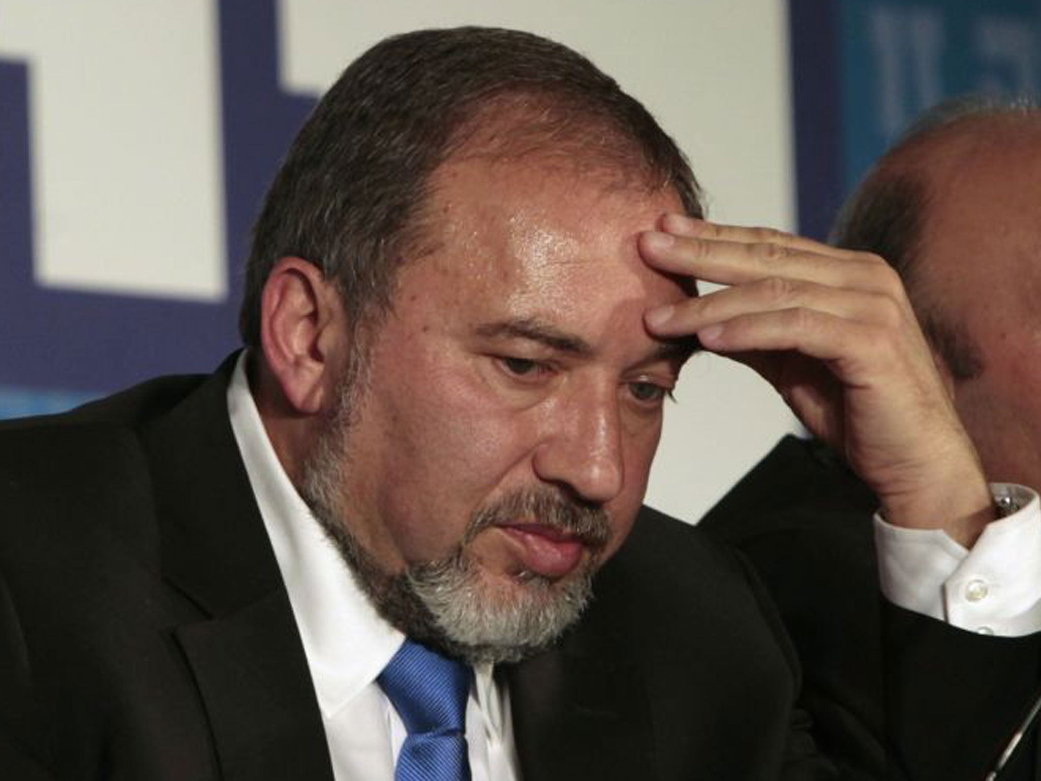 Avigdor Lieberman: The minister said he would try to clear his name before the election