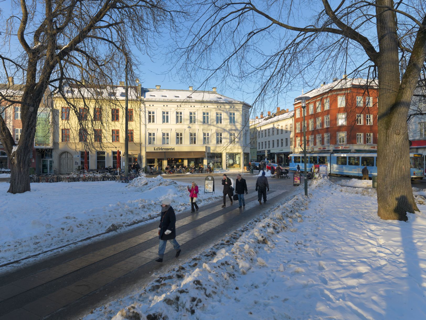 On the right track:  visitors take in the sights of Oslo visit Norway