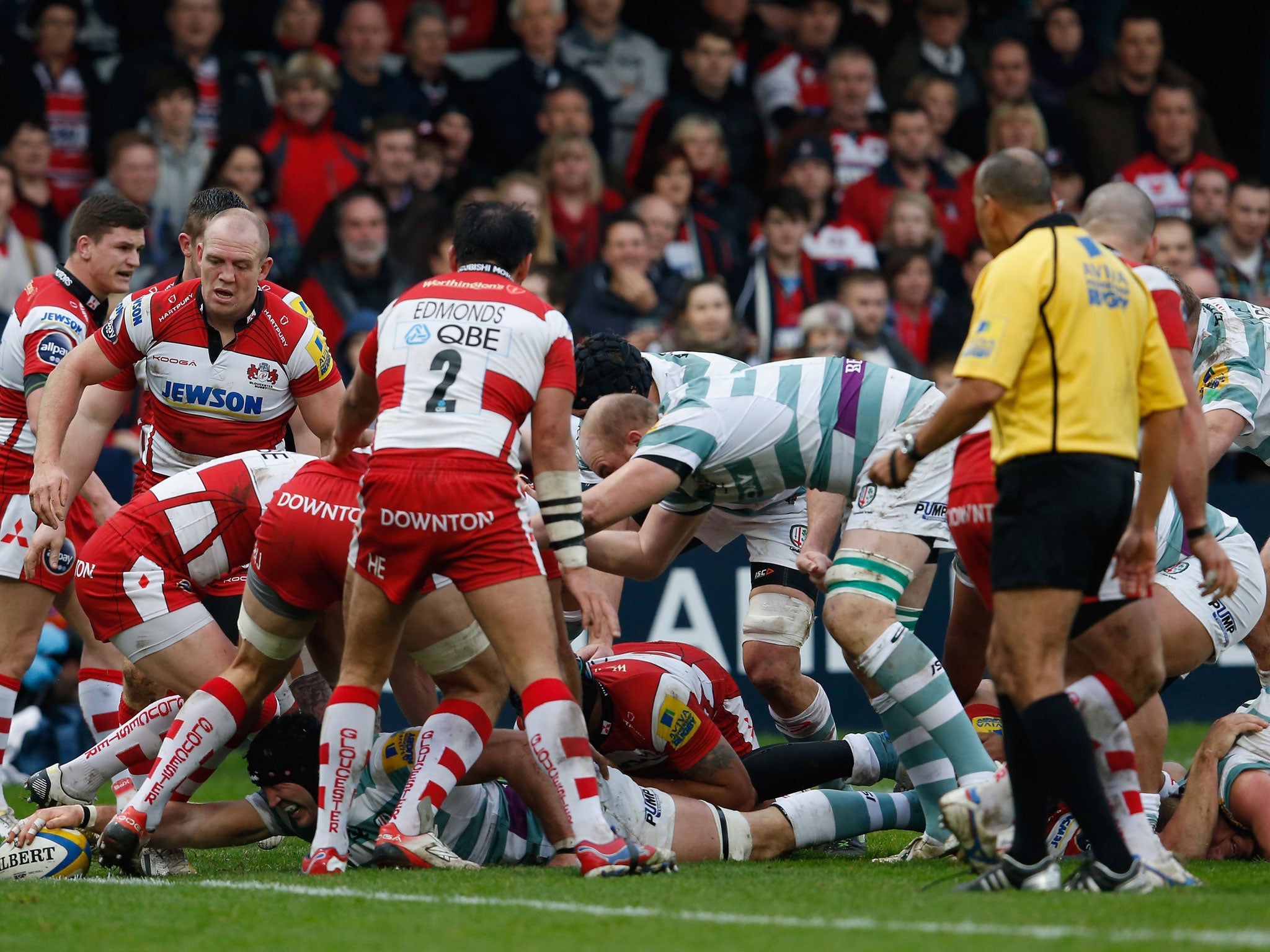 King George: London Irish forward George Skivington puts the ball down for first of his two tries yesterday