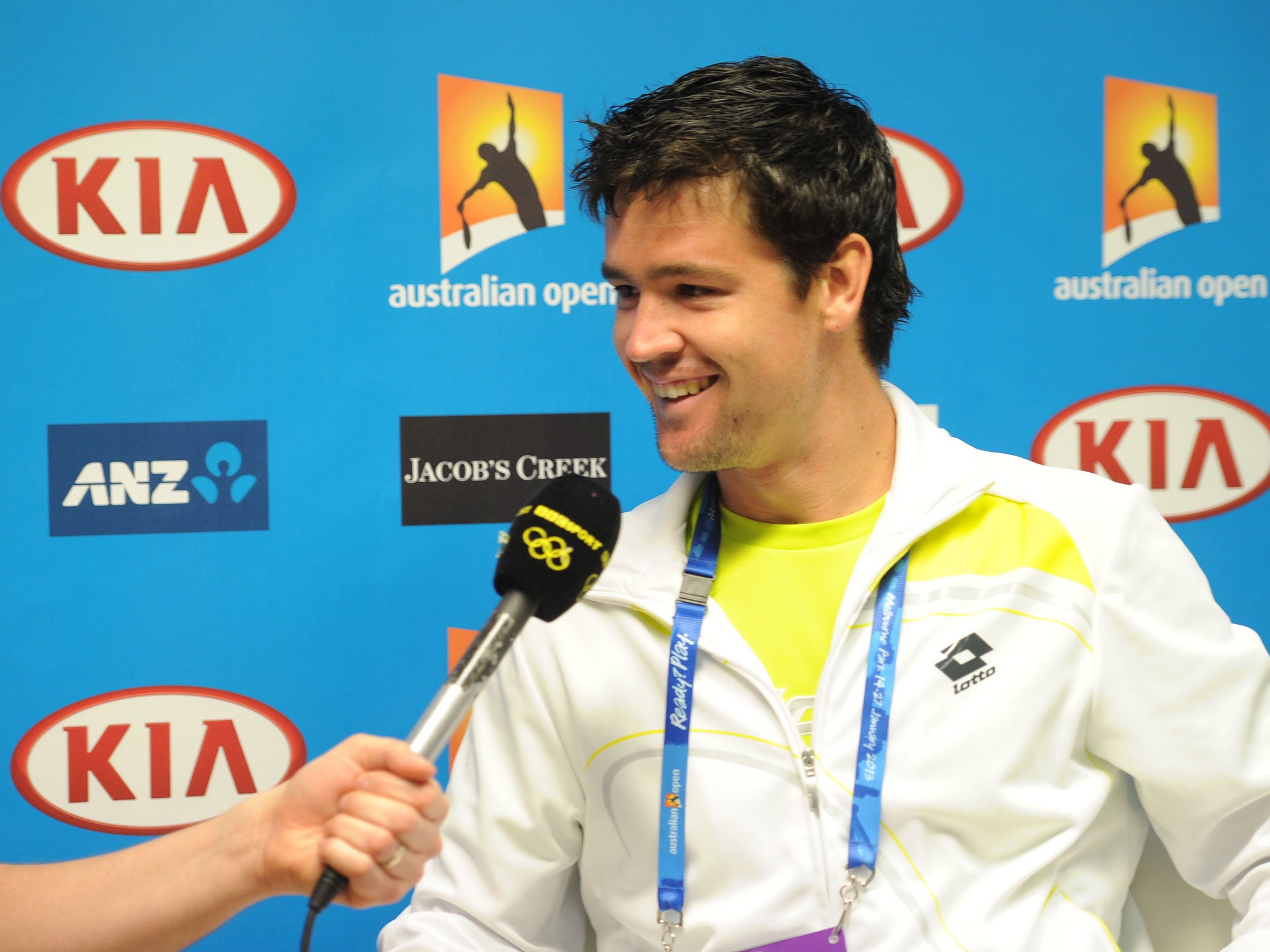 The 26-year-old Glaswegian held his nerve to advance against American Donald Young