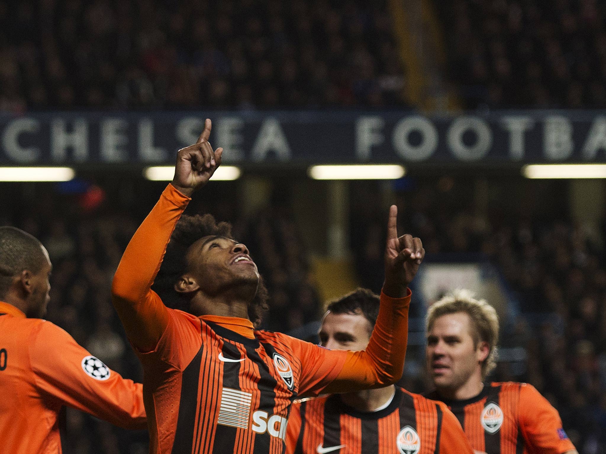 Willian celebrates scoring against Chelsea earlier this season