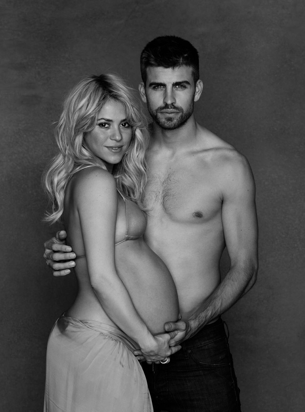 Columbian born singer Shakira poses while pregnant with Spanish soccer player Gerard PiquÈ. World-famous singer-songwriter and UNICEF Goodwill Ambassador Shakira and FC Barcelona star Gerard PiquÈ are inviting friends and fans today to join their online baby shower.