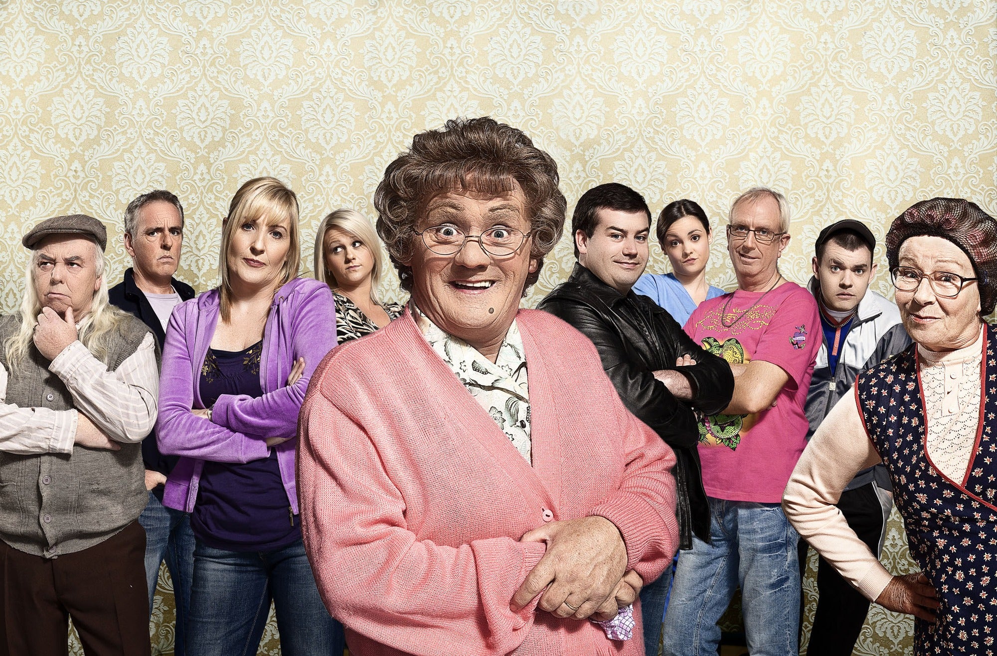 L-R Grandad Brown (DERMOT O'NEILL), Mark Brown (PAT SHIELDS), Cathy Brown (JENNIFER GIBNEY), Betty Brown (AMANDA WOODS), Agnes Brown (BRENDAN O'CARROLL), Dermot Brown (PADDY HOULIHAN), Maria Brown (FIONA O'CARROLL), Rory Brown (RORY COWAN), Buster Brady (