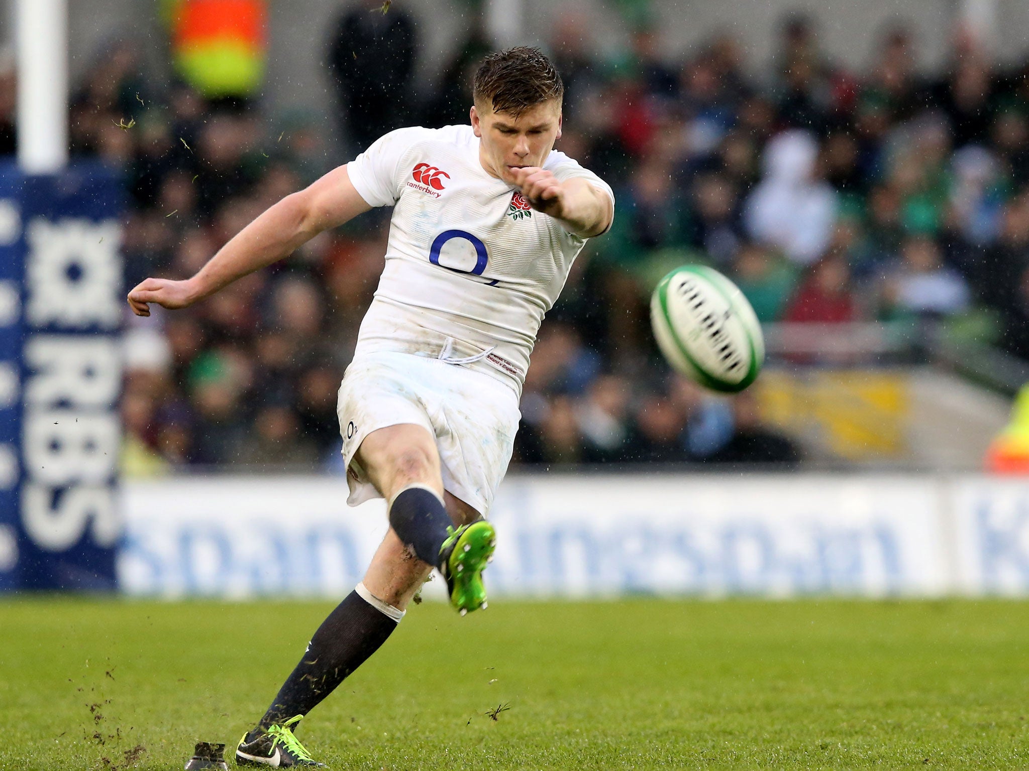 England's Owen Farrell takes a penalty