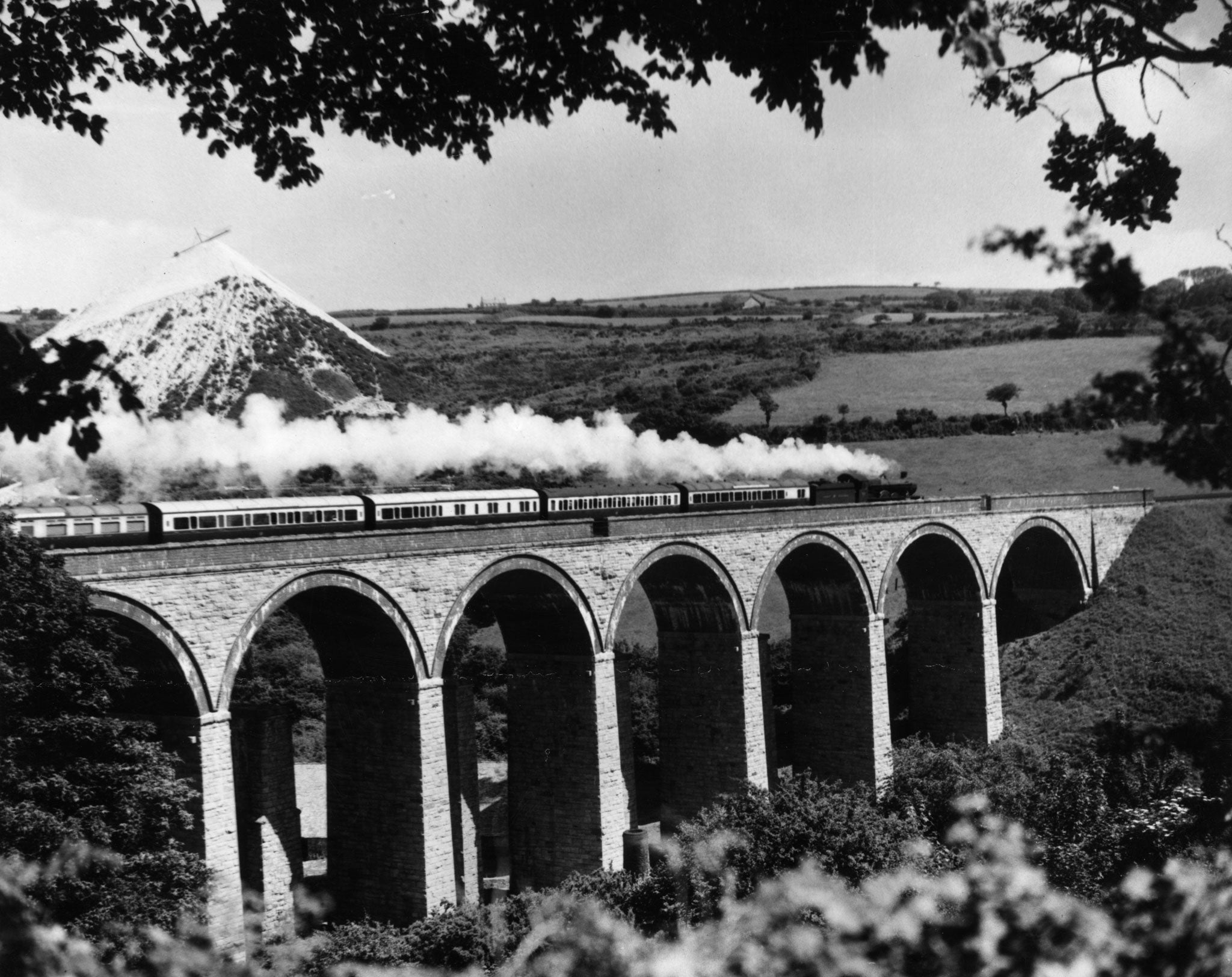Full steam ahead: A train crosses the Darwood Viaduct in Cornwall in 1935