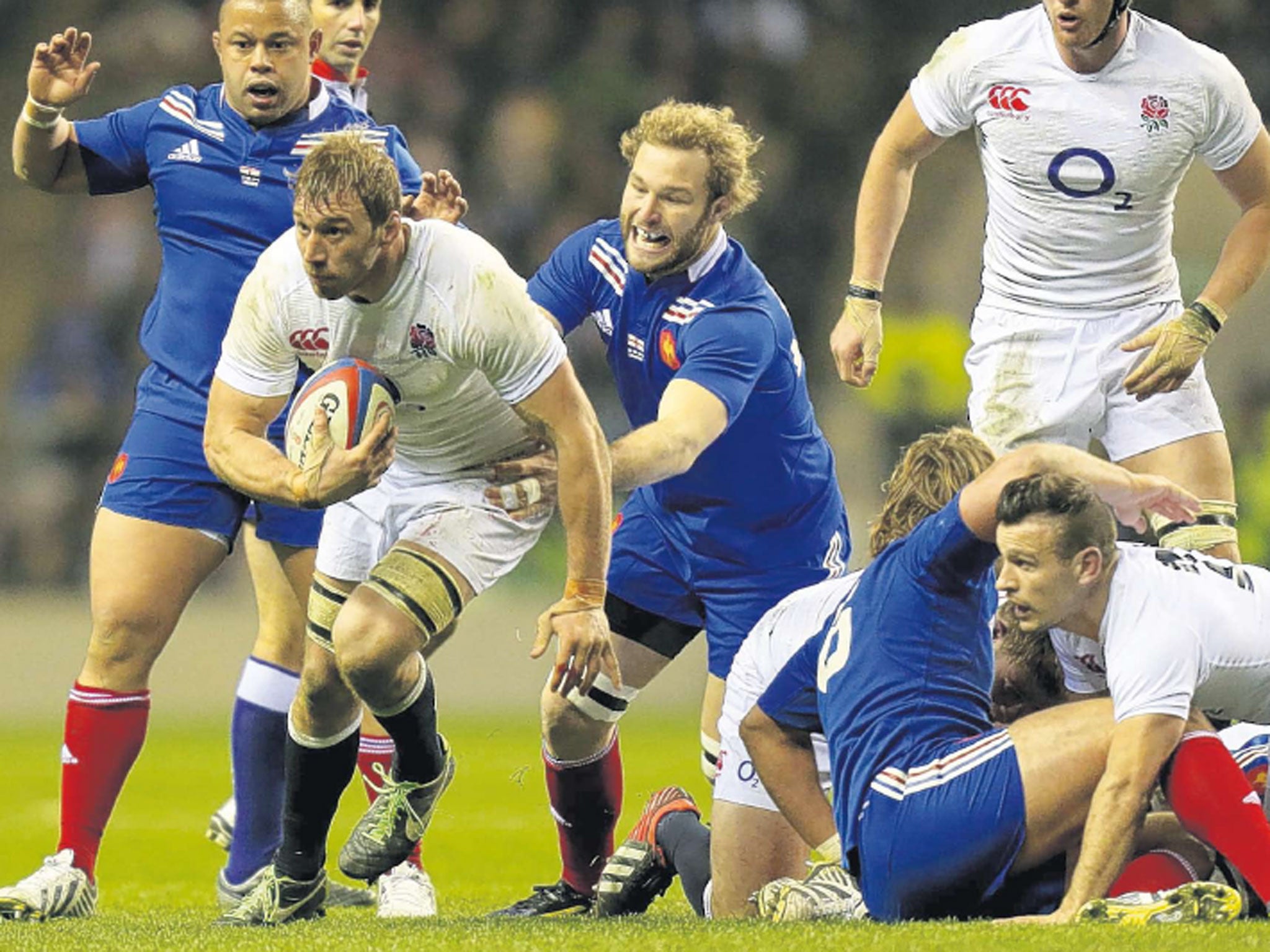Chris Robshaw makes another break against France on Saturday