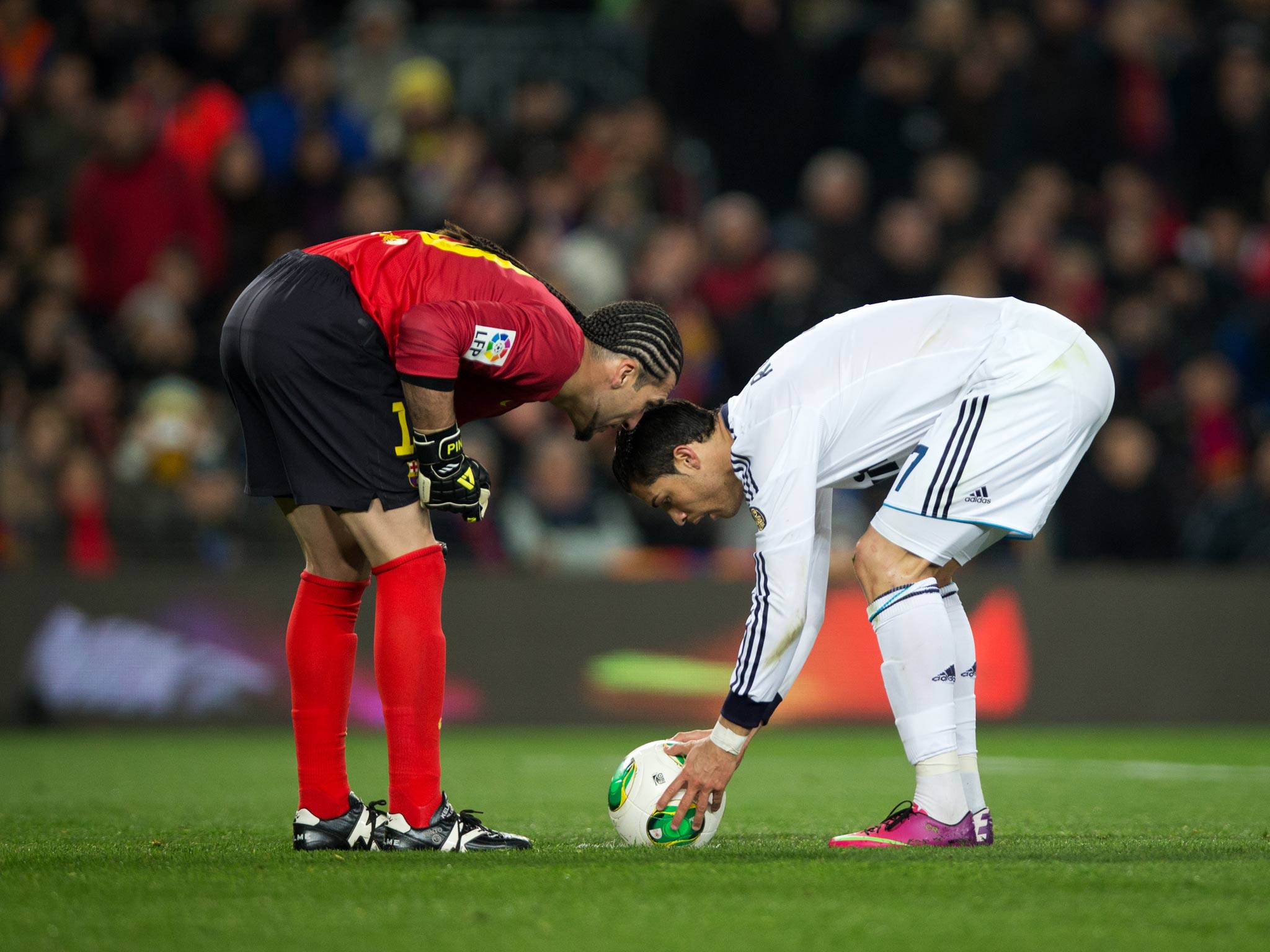 <b>BARCELONA...</b><br/><br/>
 
<b>Jose Pinto</b><br/>
Was the busier of the two goalkeepers and made some decent saves, but never seemed as assured as his counterpart. Could do nothing about any of the three goals. <b>6</b>