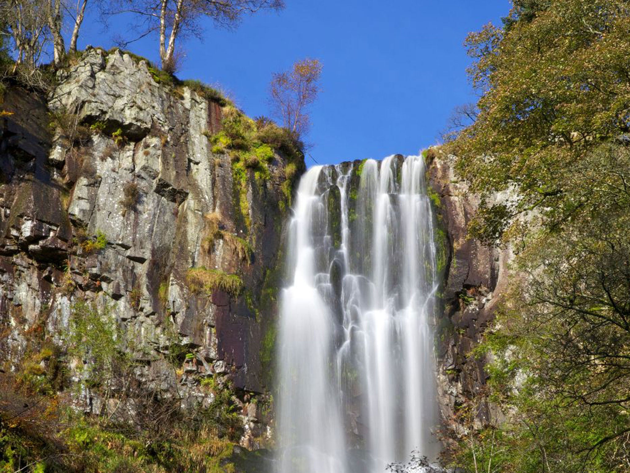 Pistyll Rhaeadr near Llanrhaeadr-ym-Mochnant, early morning light in October, Powys, Wales, Cymru, UK, United Kingdom,