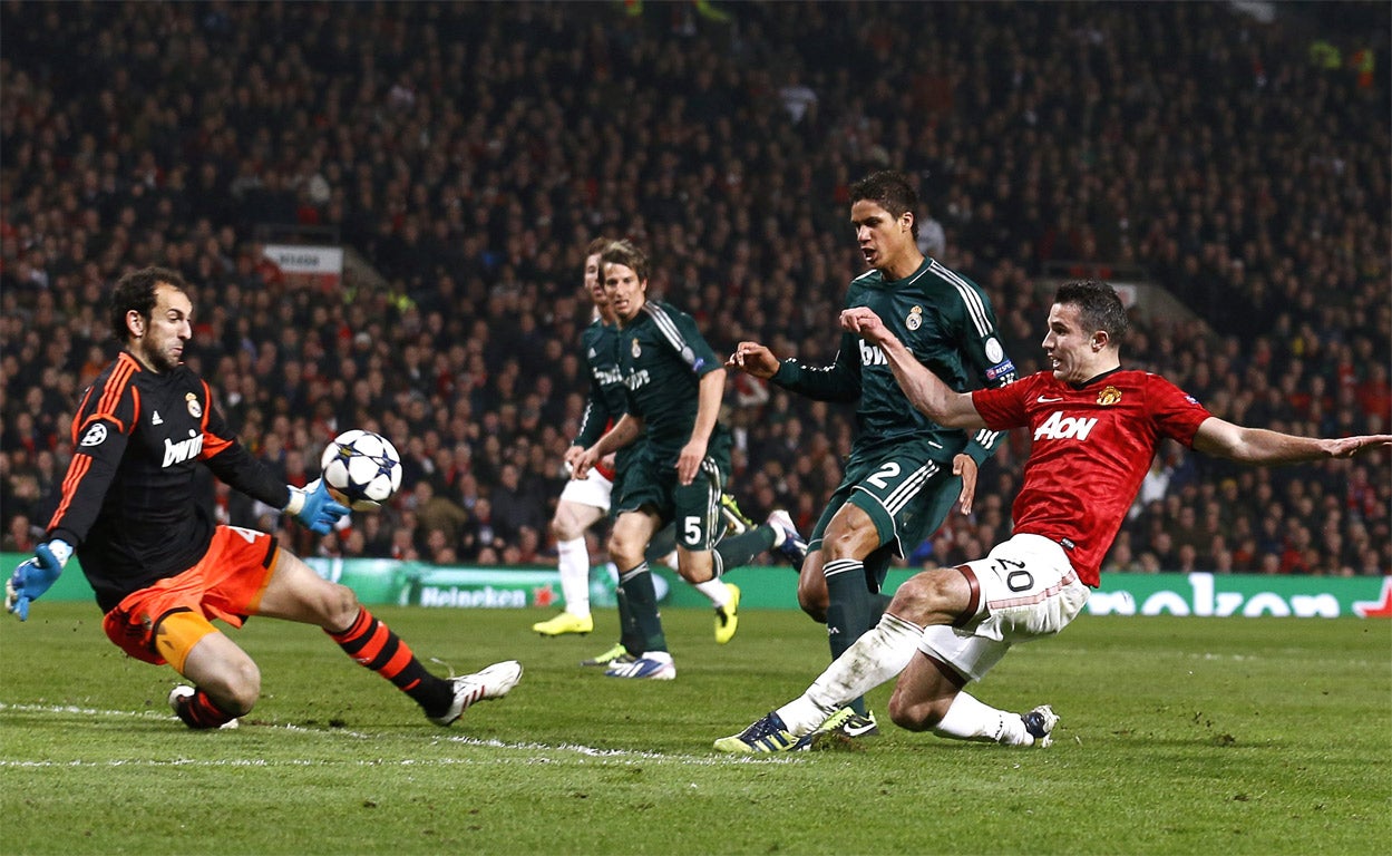 United could and should have won the tie, if only Robin van Persie had taken his chances