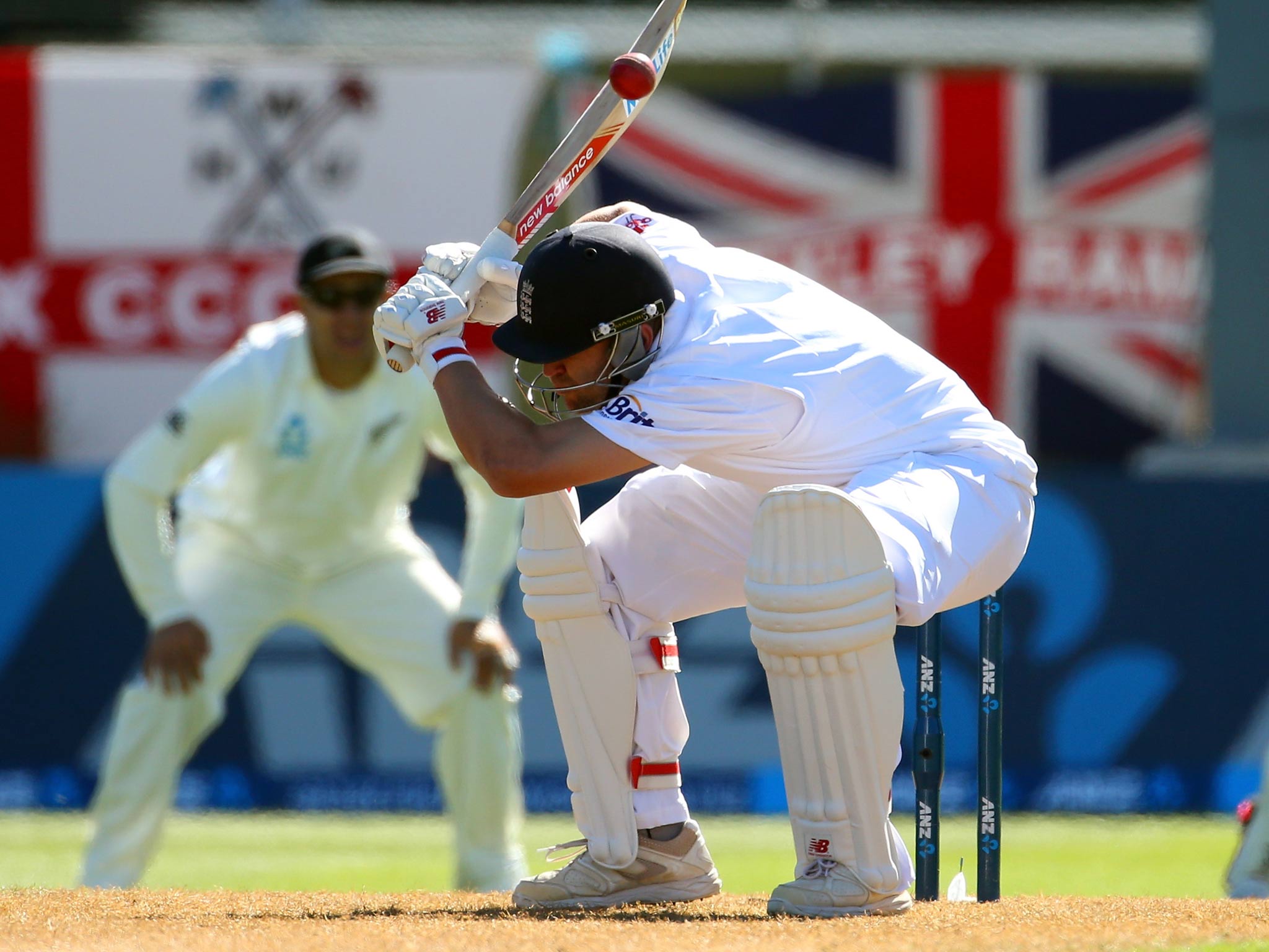 Jonathan Trott in action against New Zealand