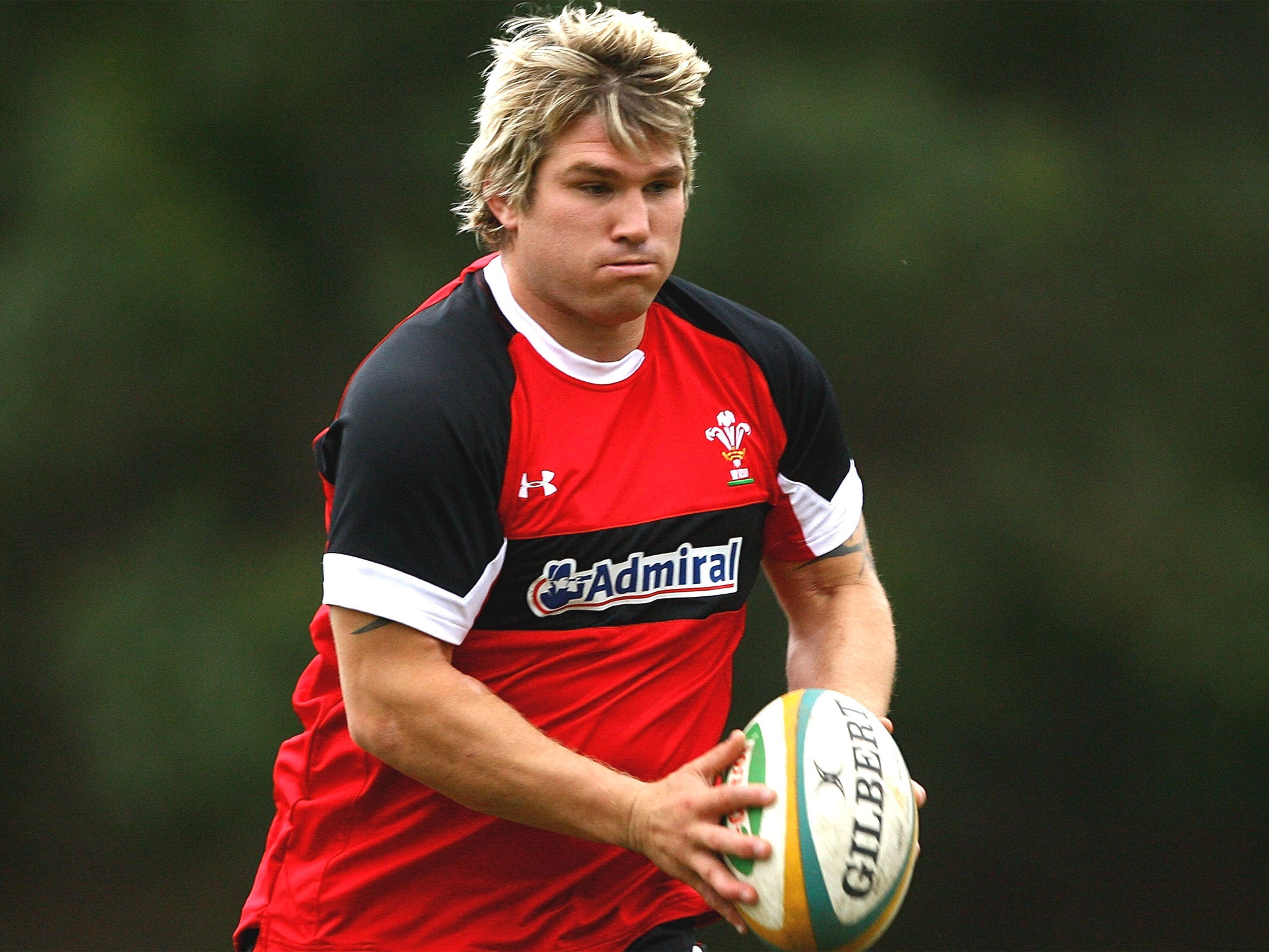 Richard Hibbard will start for Wales