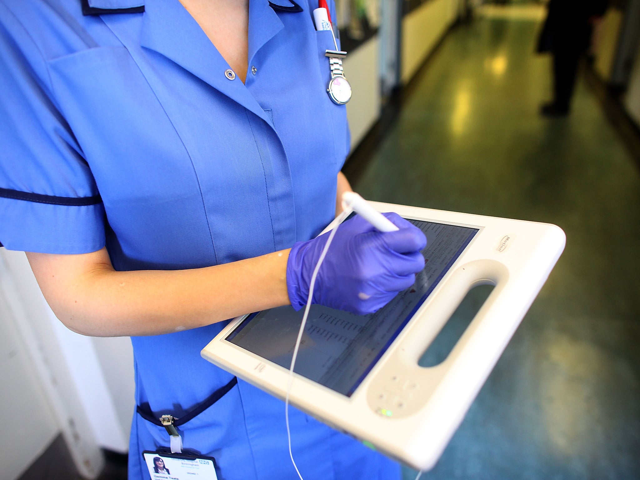 Health service staff will receive a one per cent pay rise