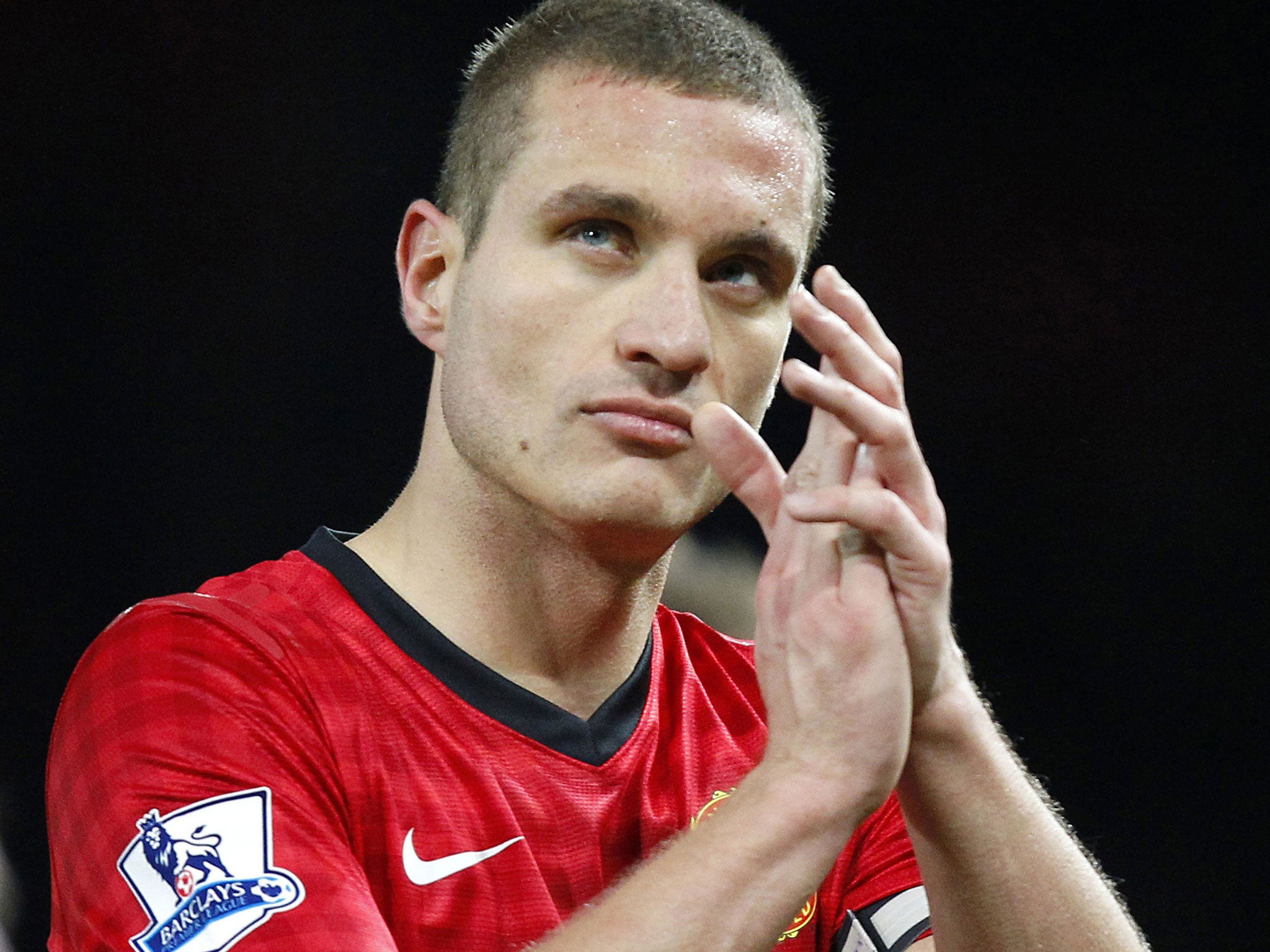 Nemanja Vidic applauds United’s victory over Reading