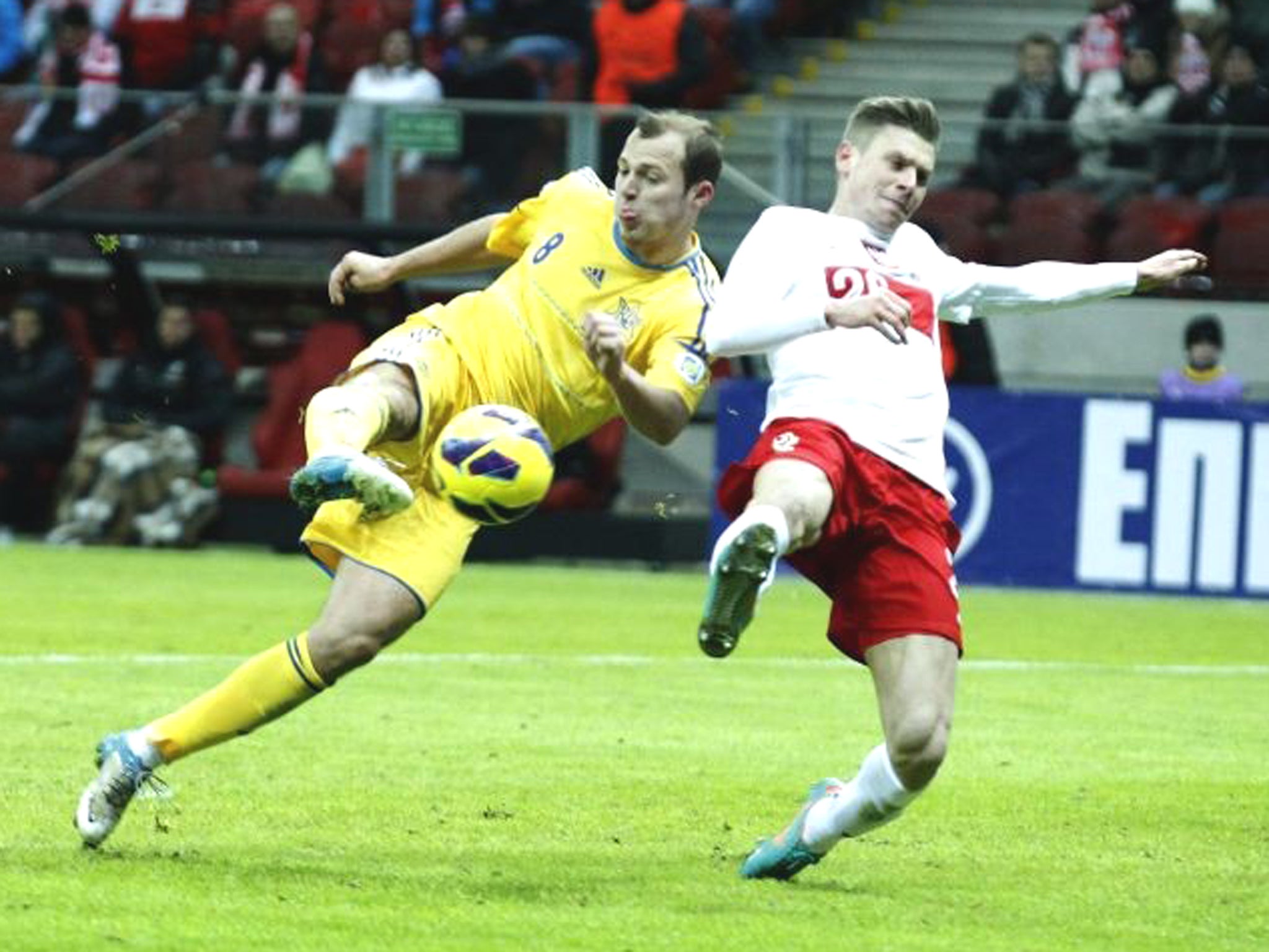 Ukraine’s Roman Zozulya scores