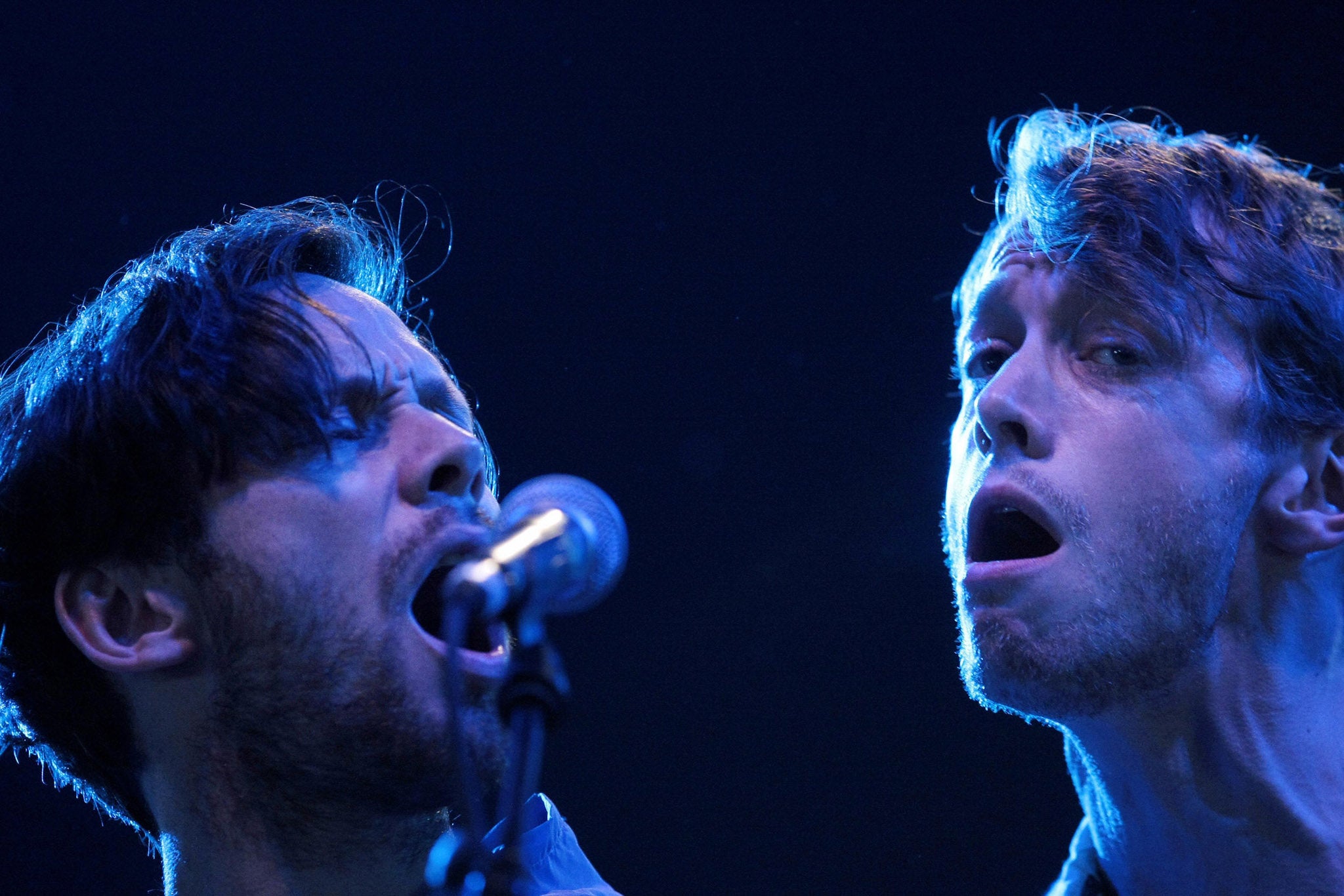 Yan, AKA Scott Wilkinson (L) and Martin Noble (R) of British indie band British Sea Power