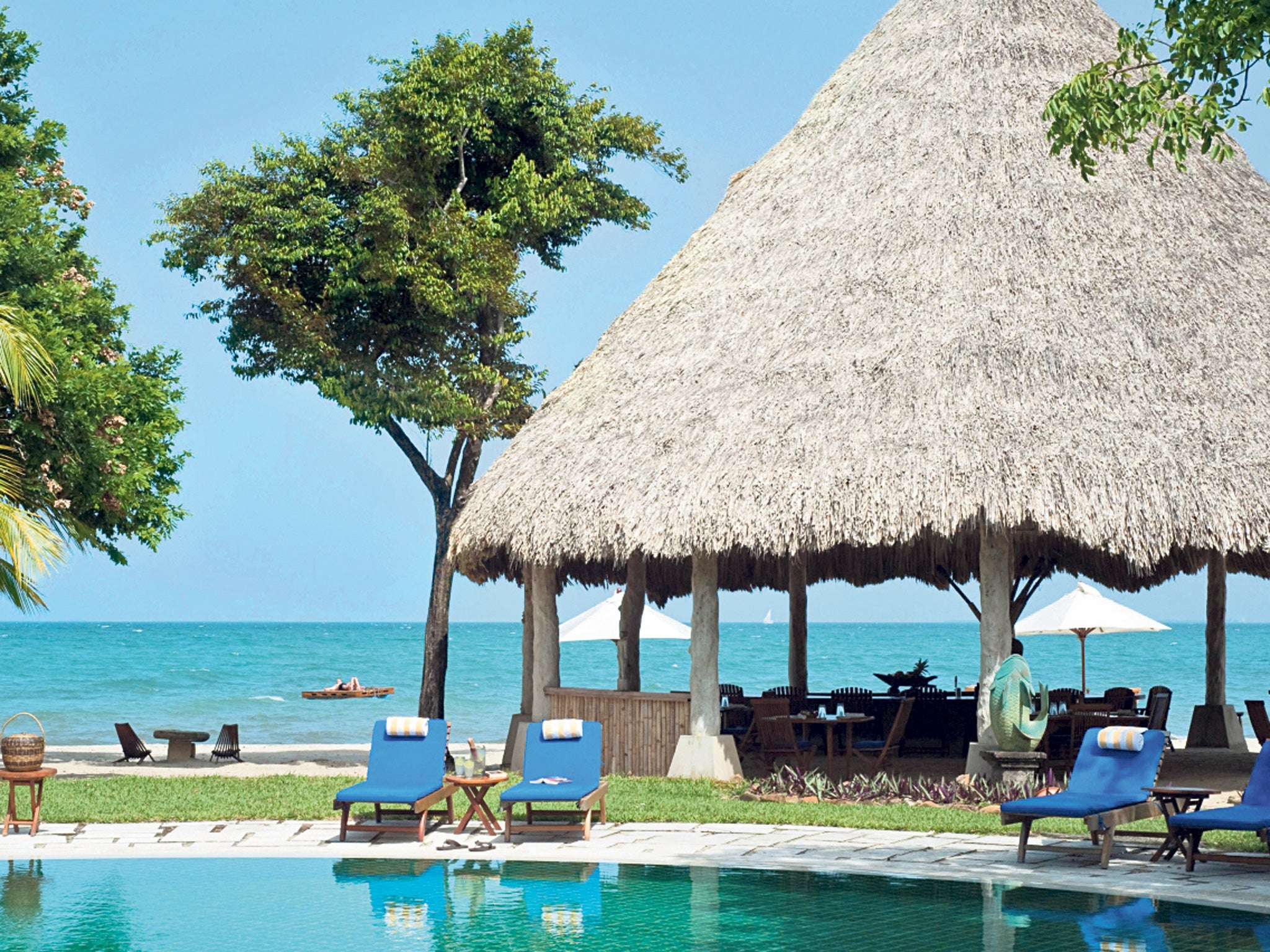 Caribbean cool: the beach bar