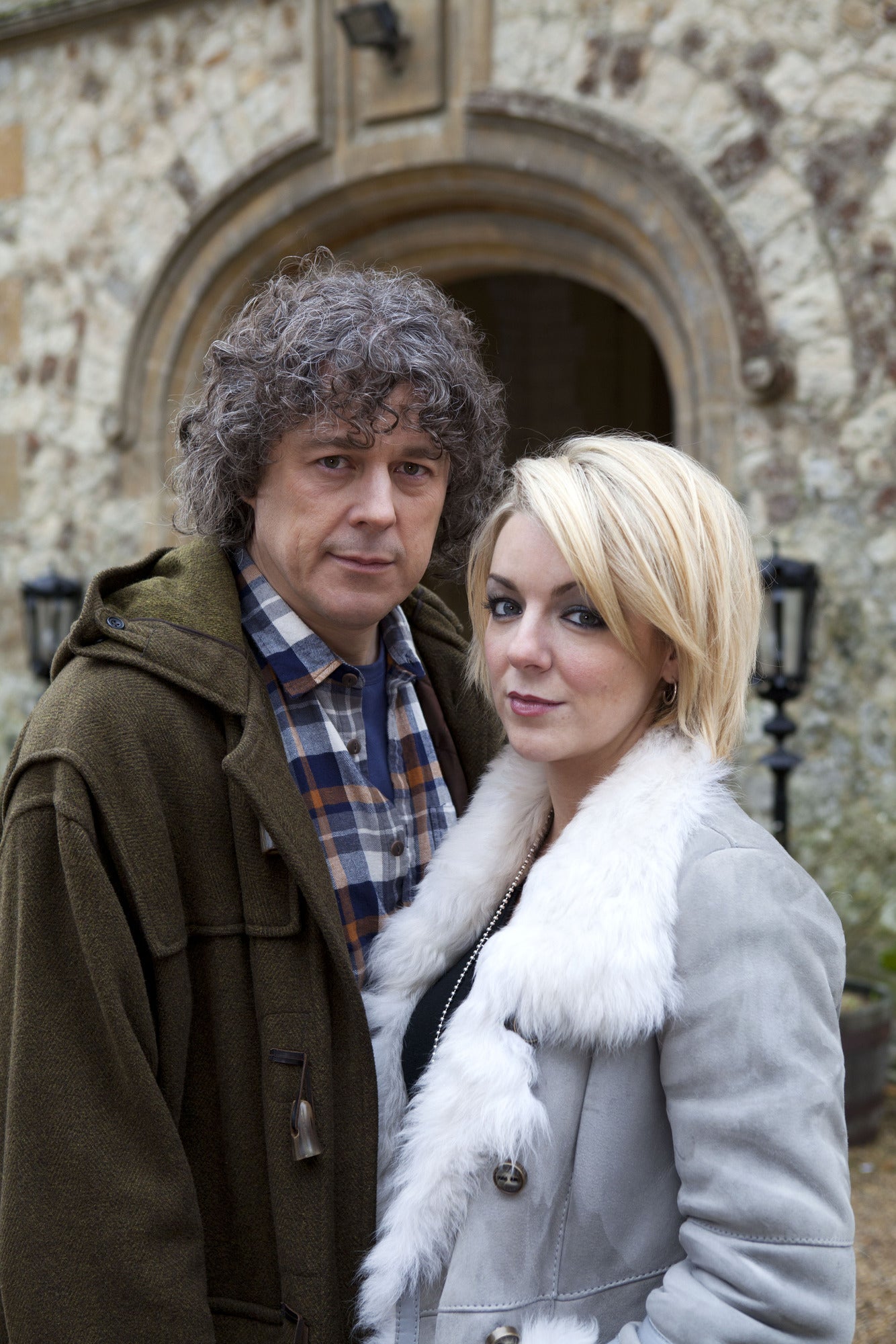 Jonathan Creek (ALAN DAVIES), Joey Ross (SHERIDAN SMITH)