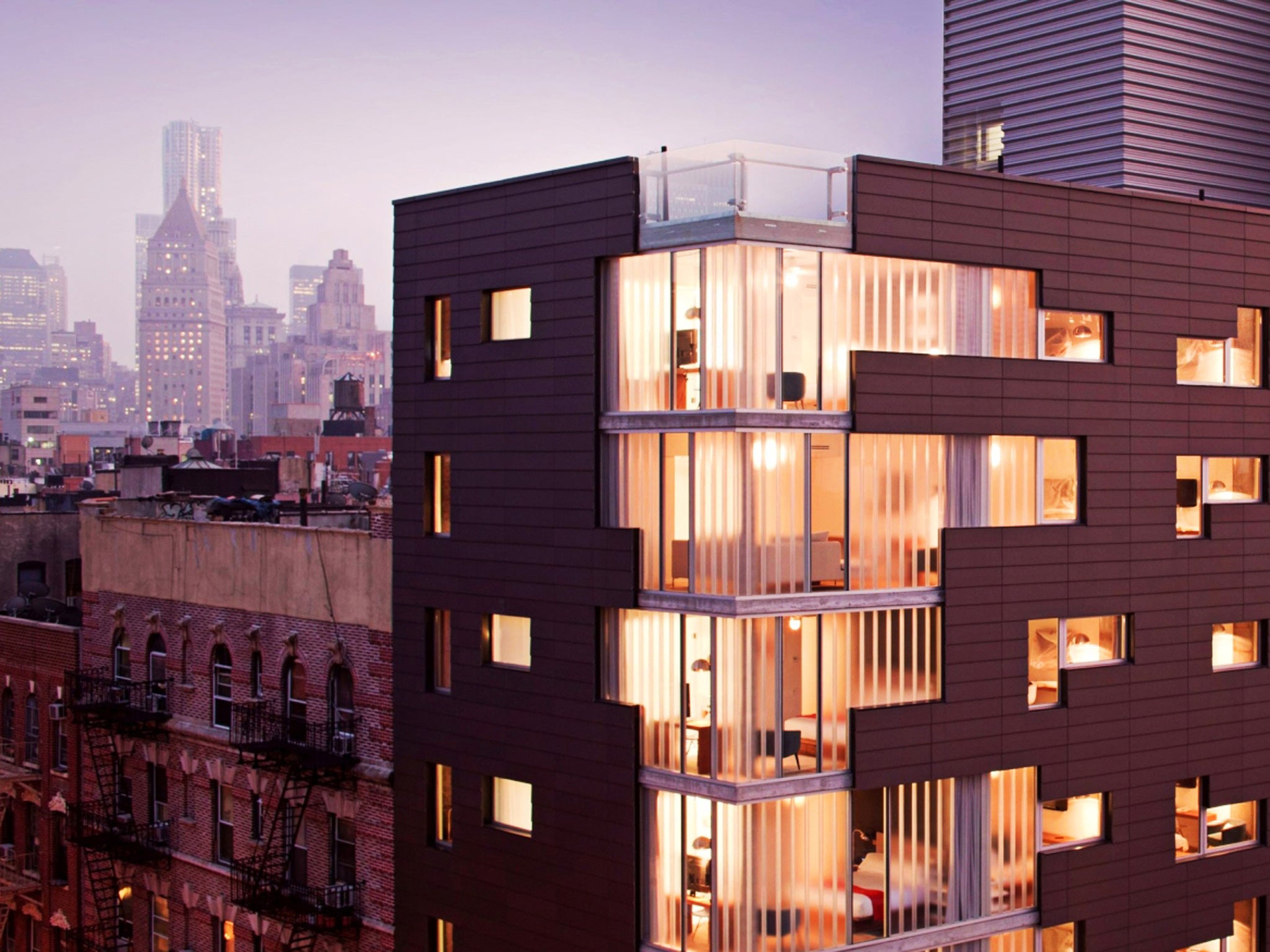 Glass act: corner rooms