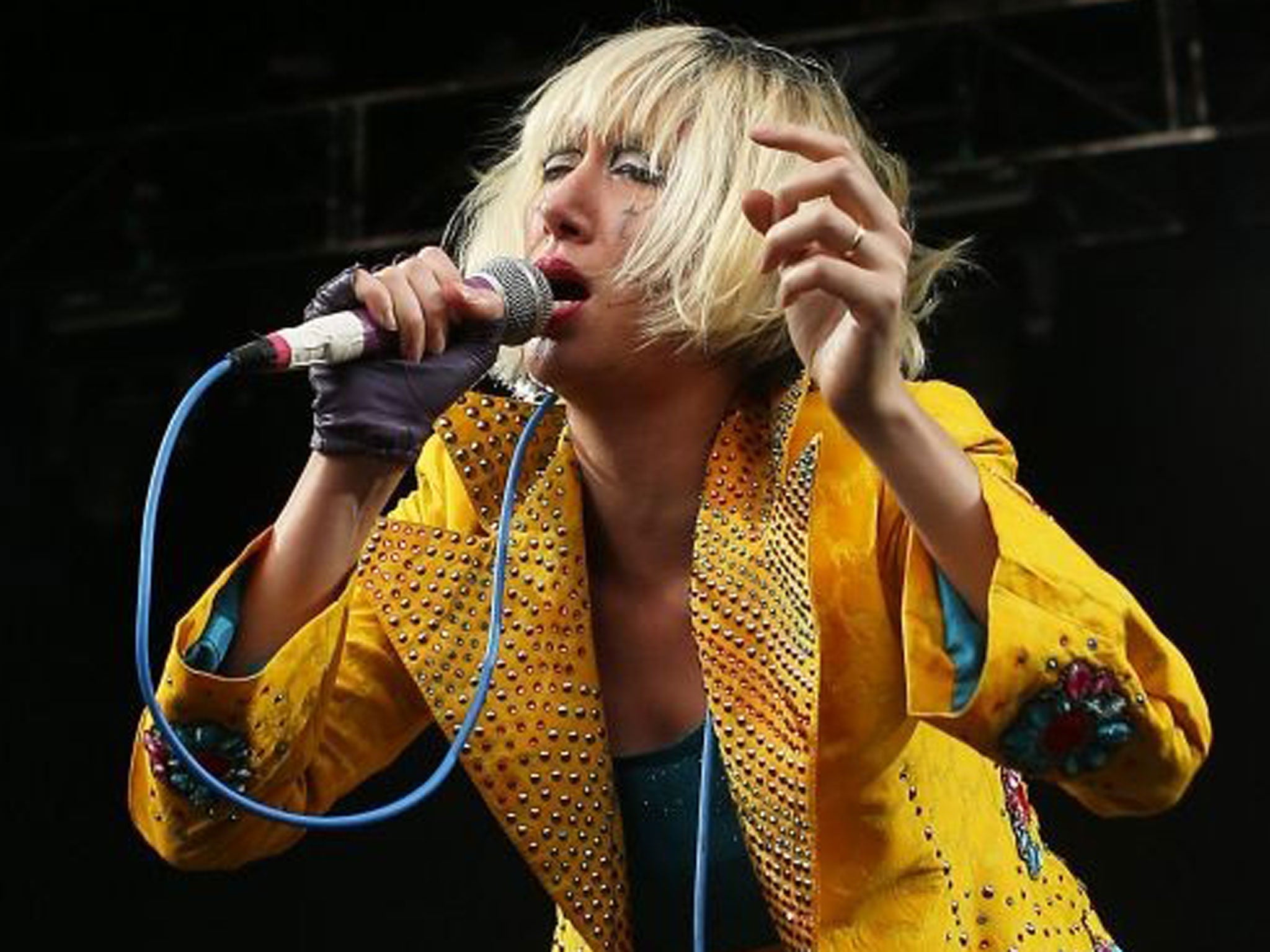 Yeah Yeah Yeahs, Mosquito (Interscope)