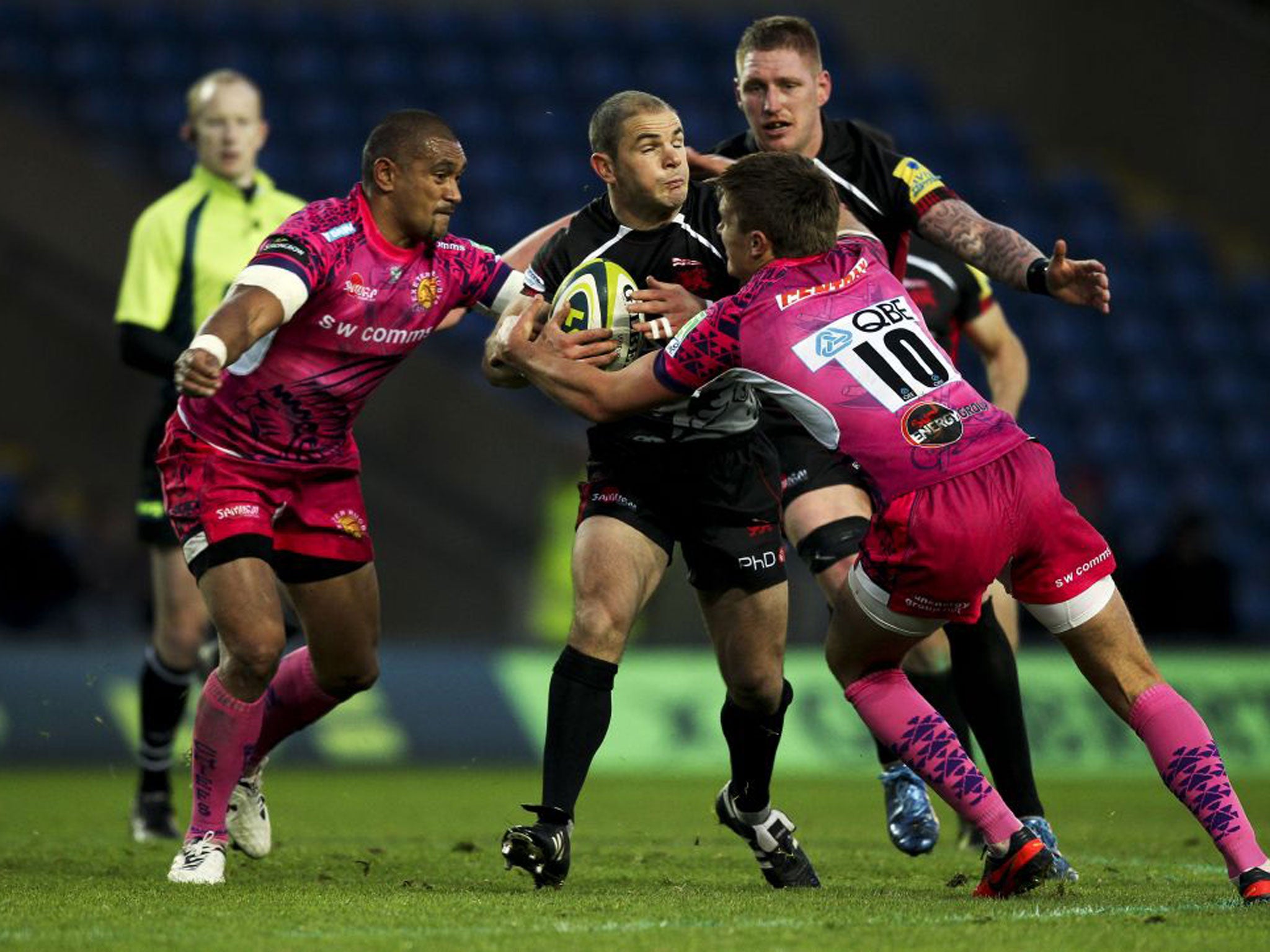 Gordon Ross (left) at an empty Kassam Stadium in Oxford and (above) in action for London Welsh against Exeter