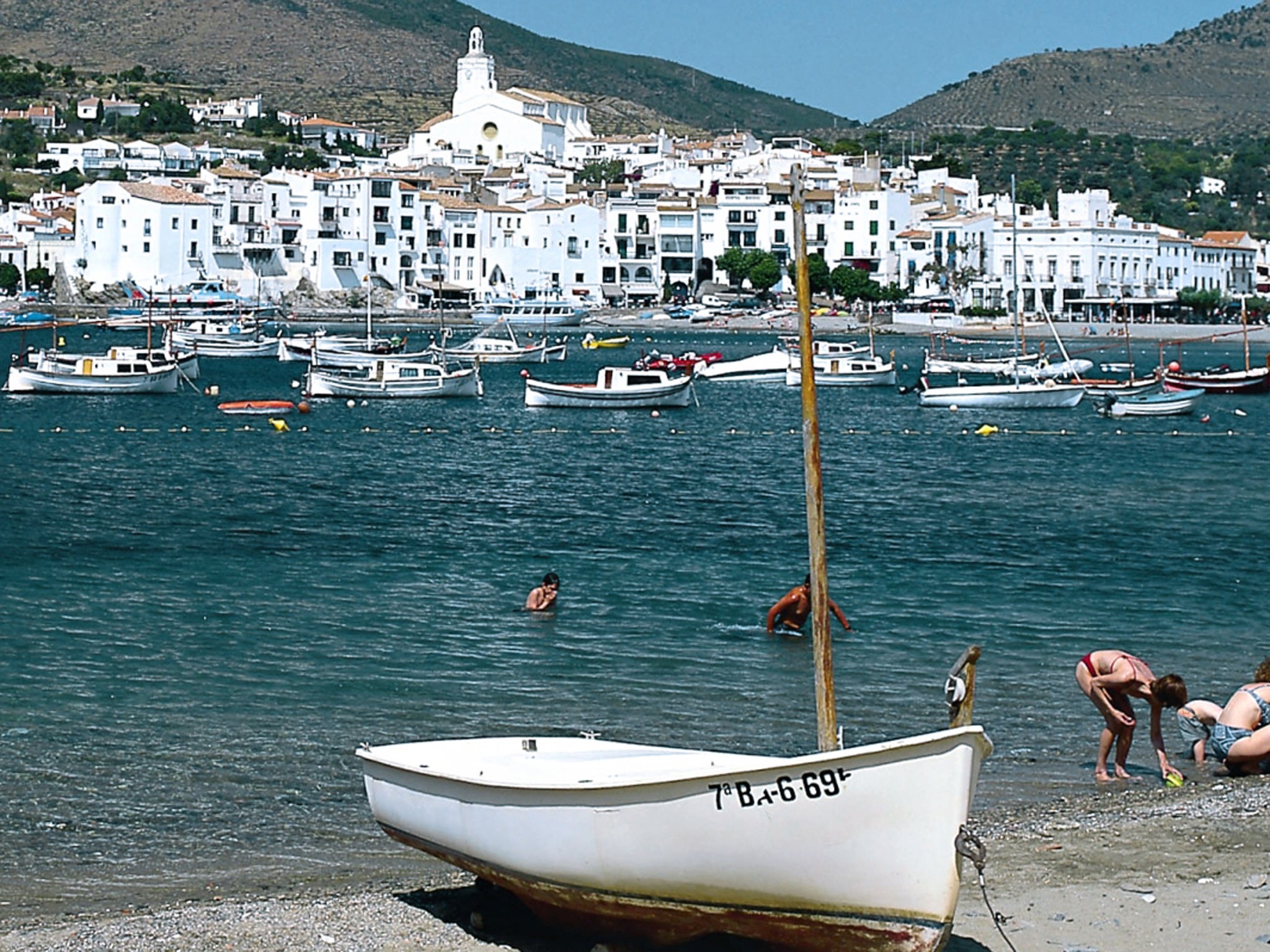 All white: the coastal town of Cadaqués