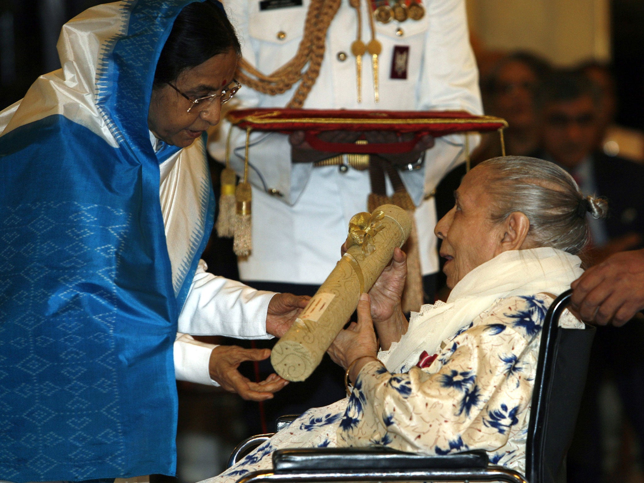 Shamshad Begum, one of the first playback singers