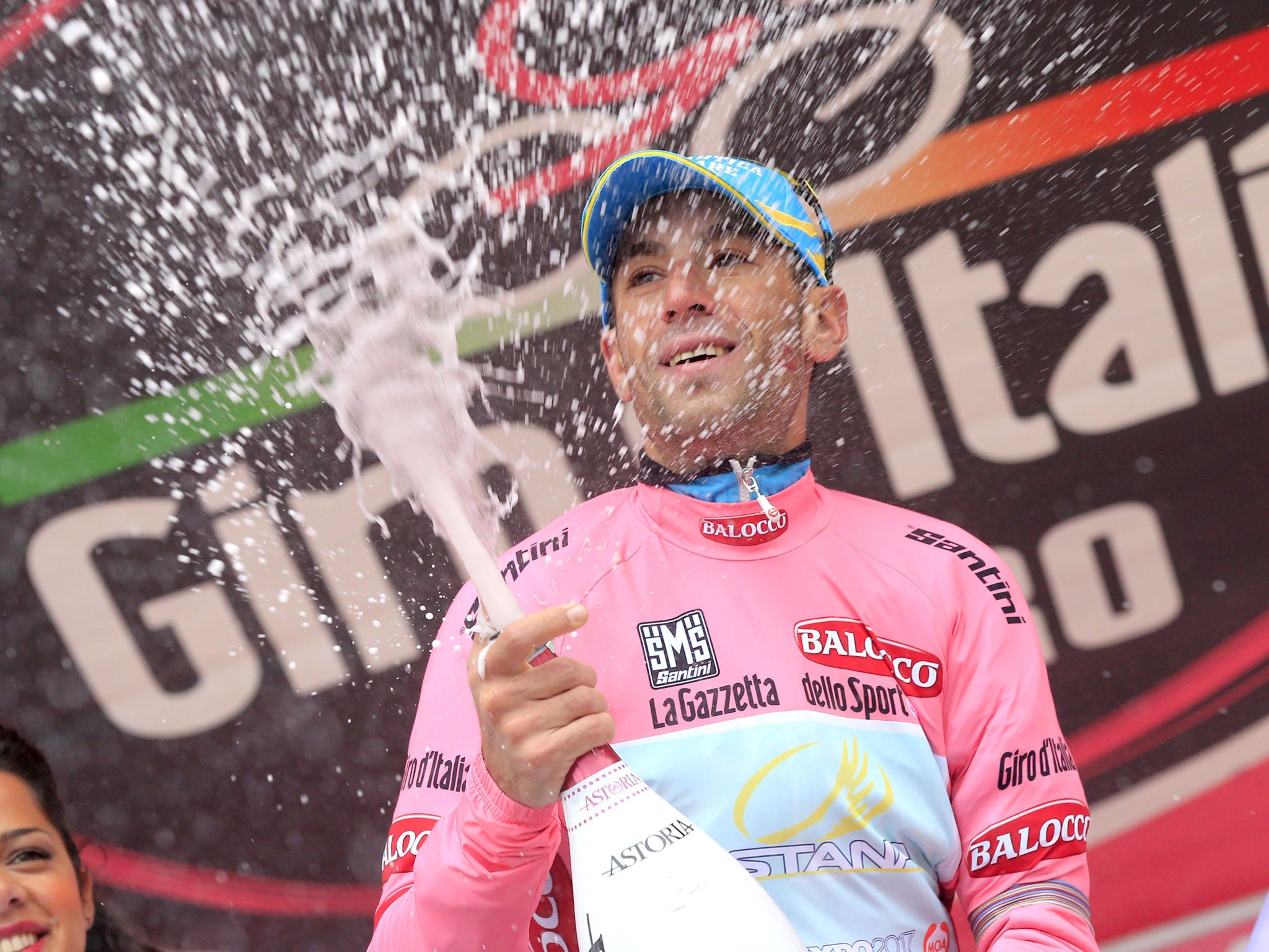 Overall leader Vincenzo Nibali