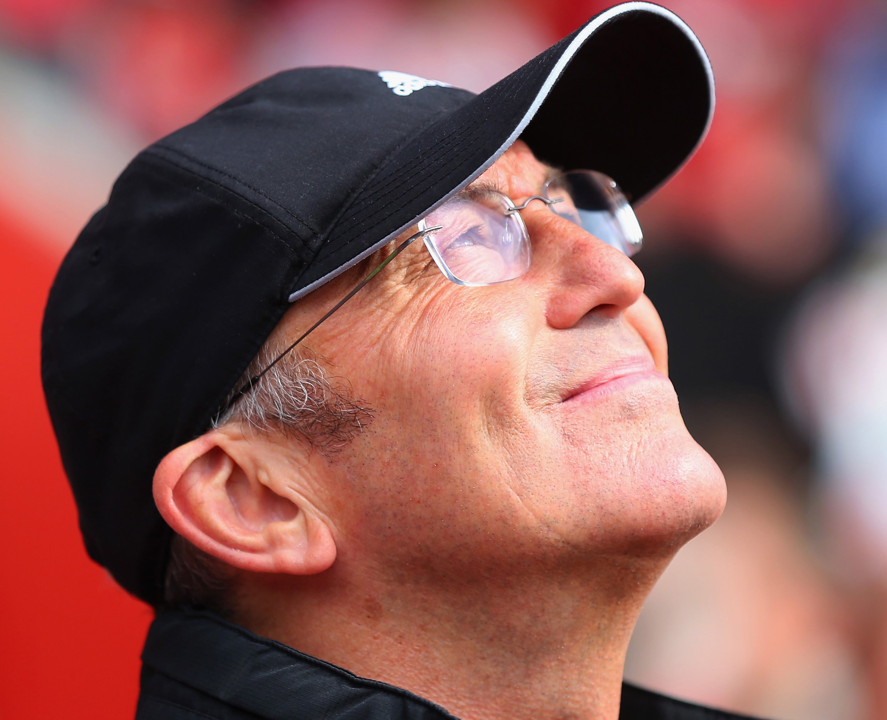 Tony Pulis stares to the heavens before the kick-off of Southampton v Stoke