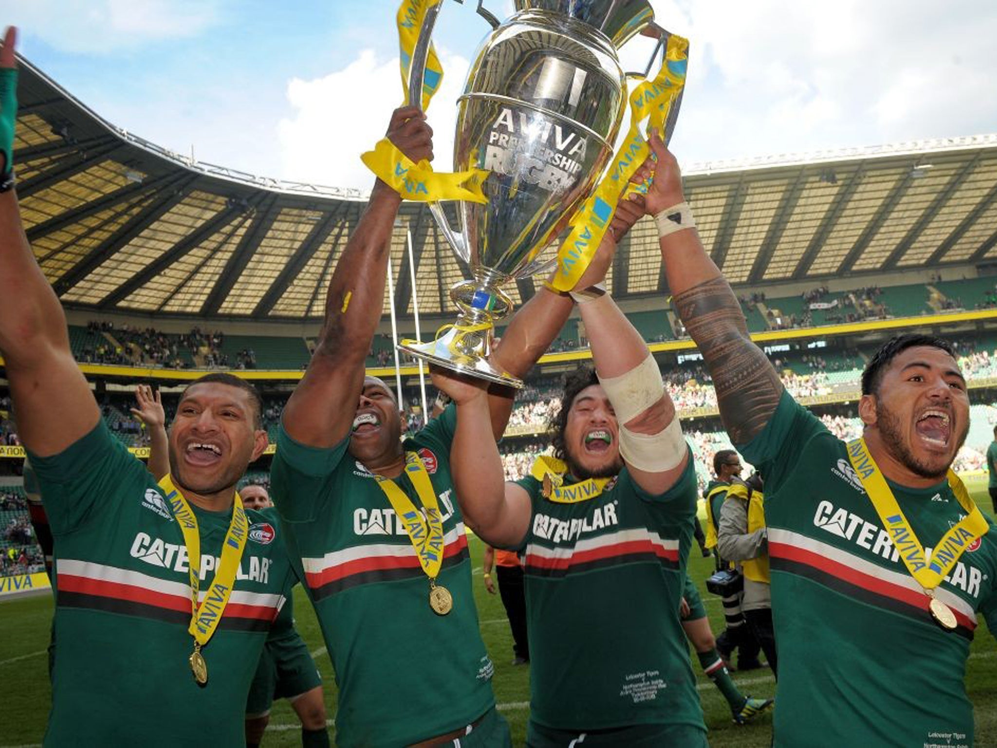 Leicester's Steve Mafi, Vereniki Goneva, Logovi'i Mulipola and Manu Tuilagi with the trophy