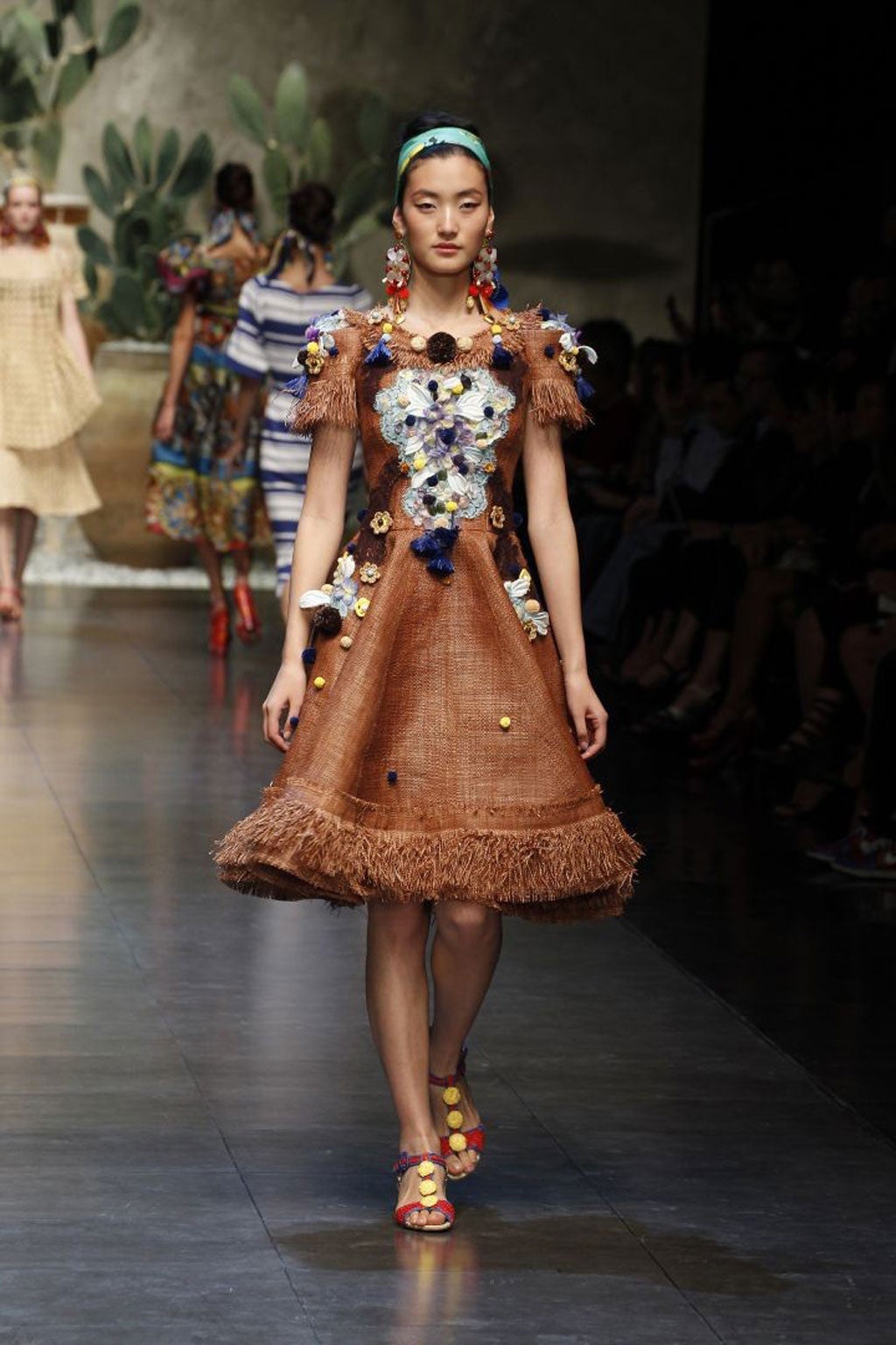 Model wears Dolce & Gabbana s/s13