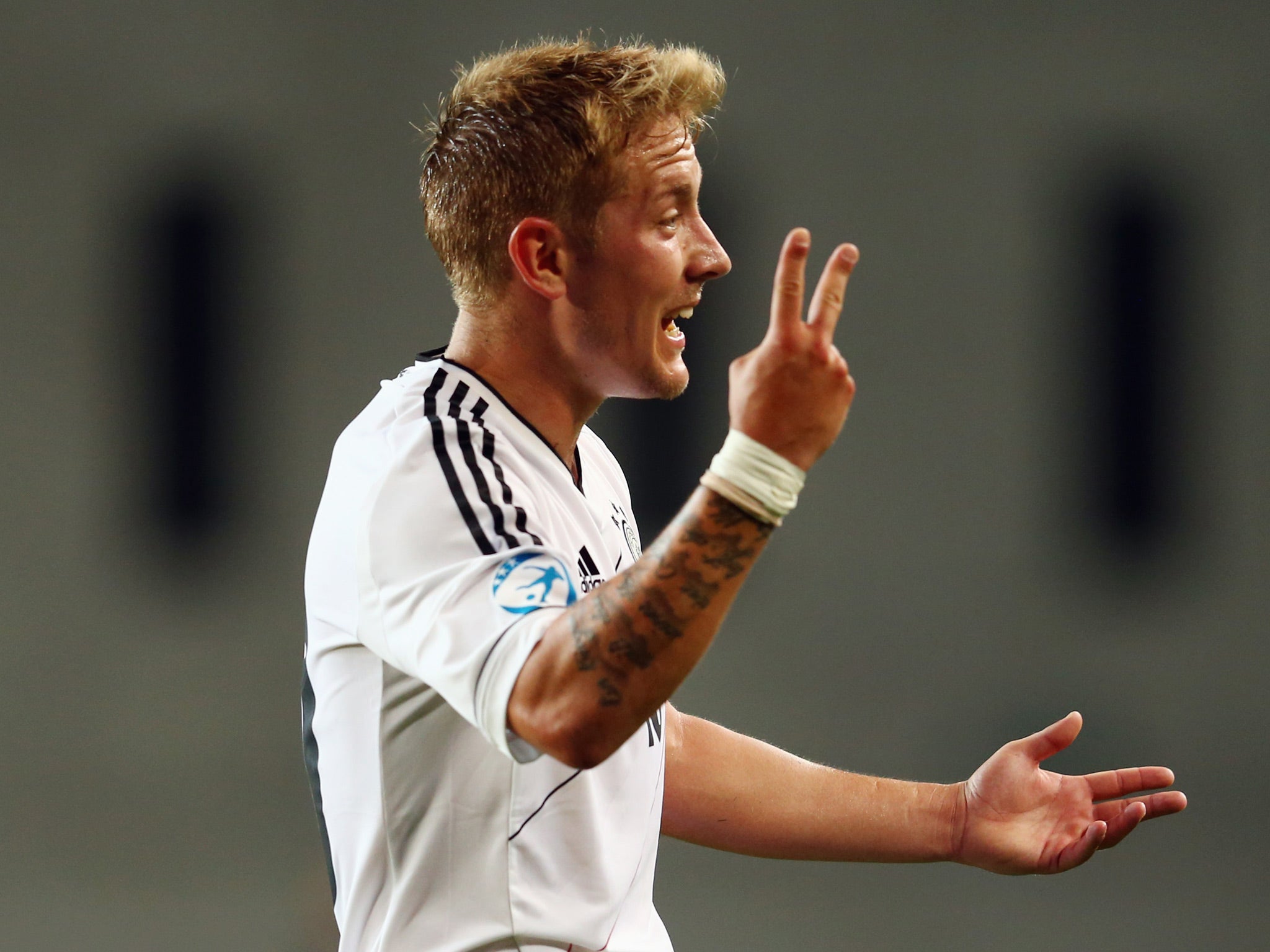 Lewis Holtby