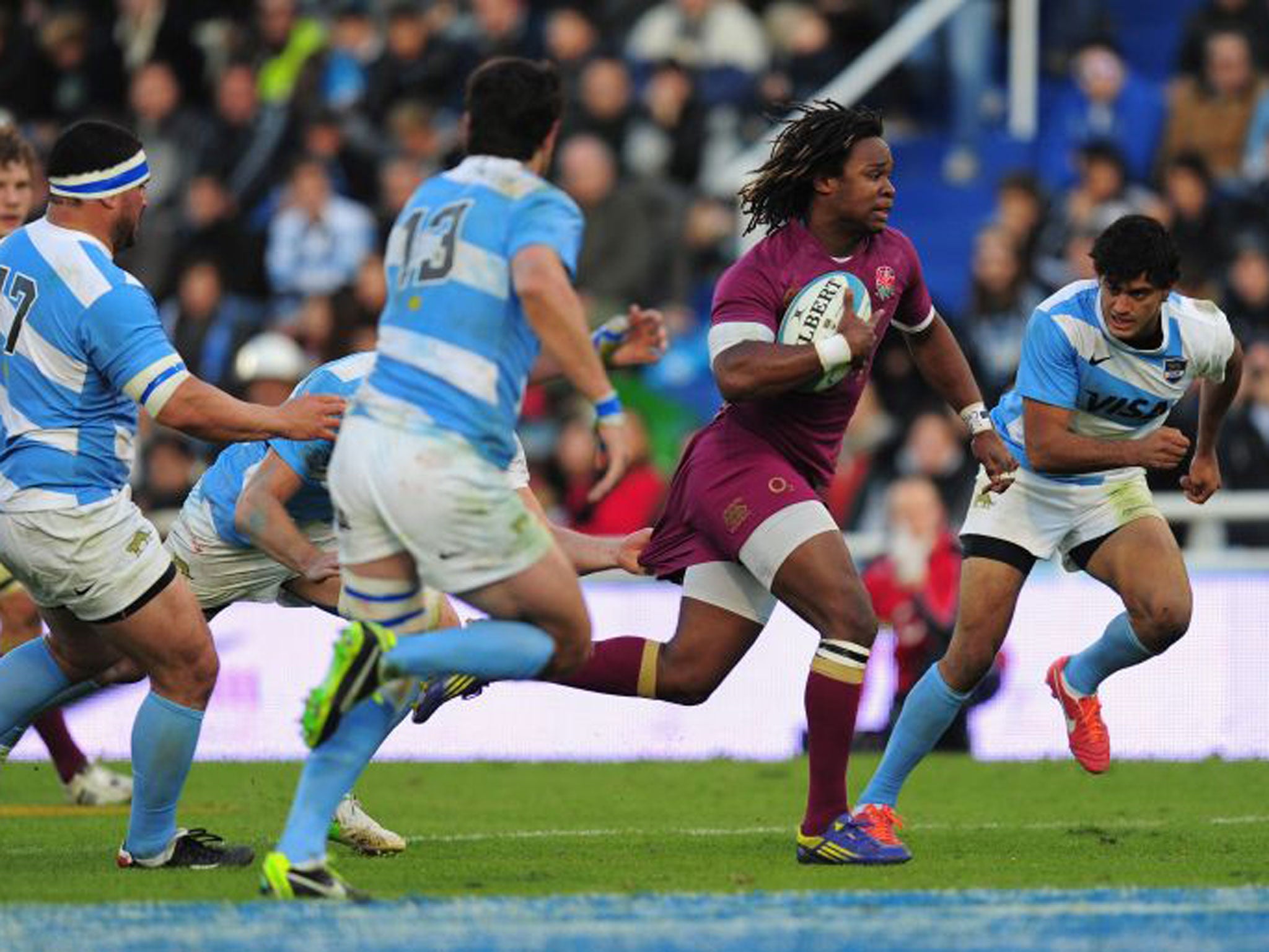 England’s Marland Yarde makes a break against Argentina on Saturday