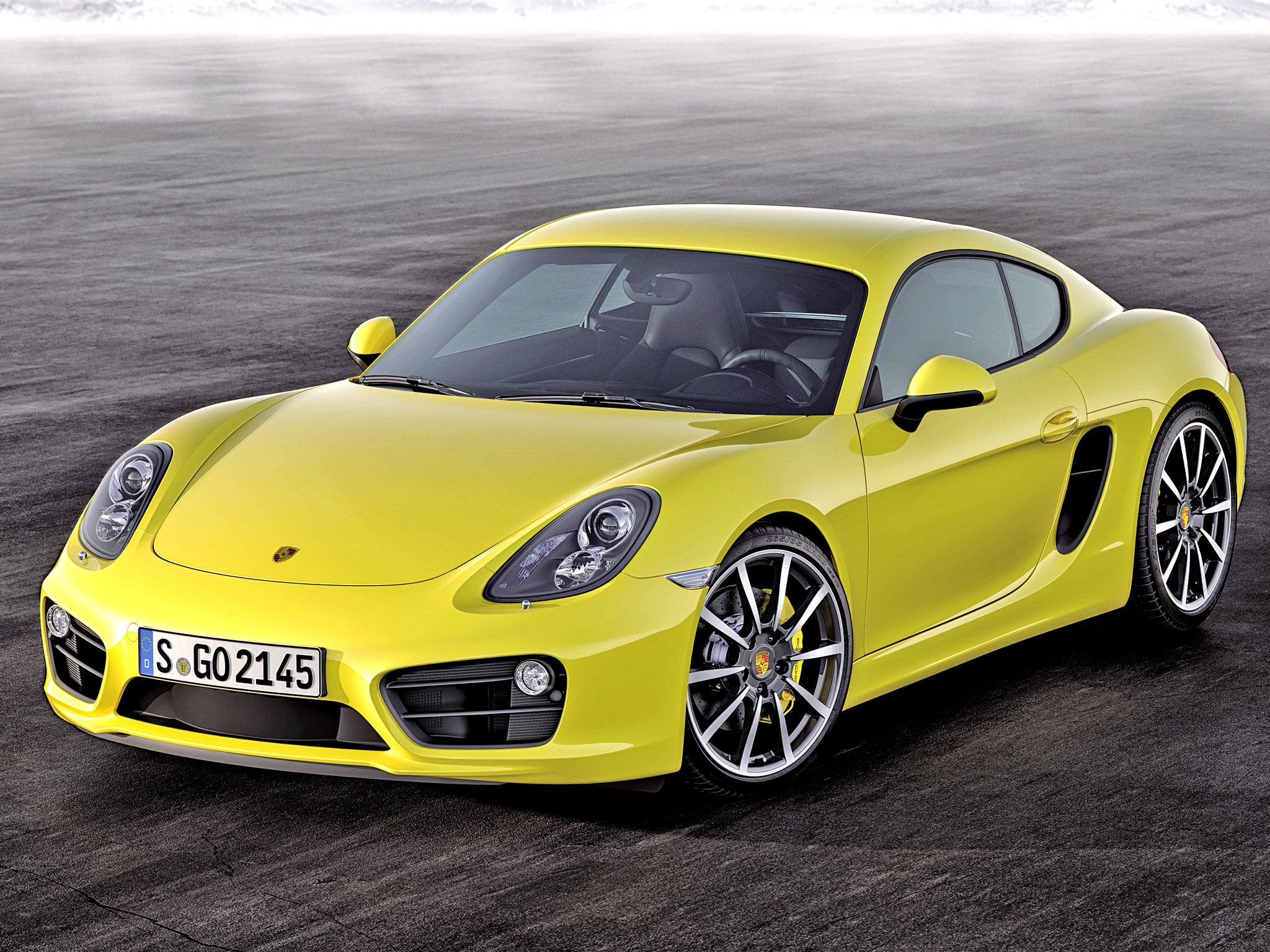 Cayman S: the baby of the Porsche family