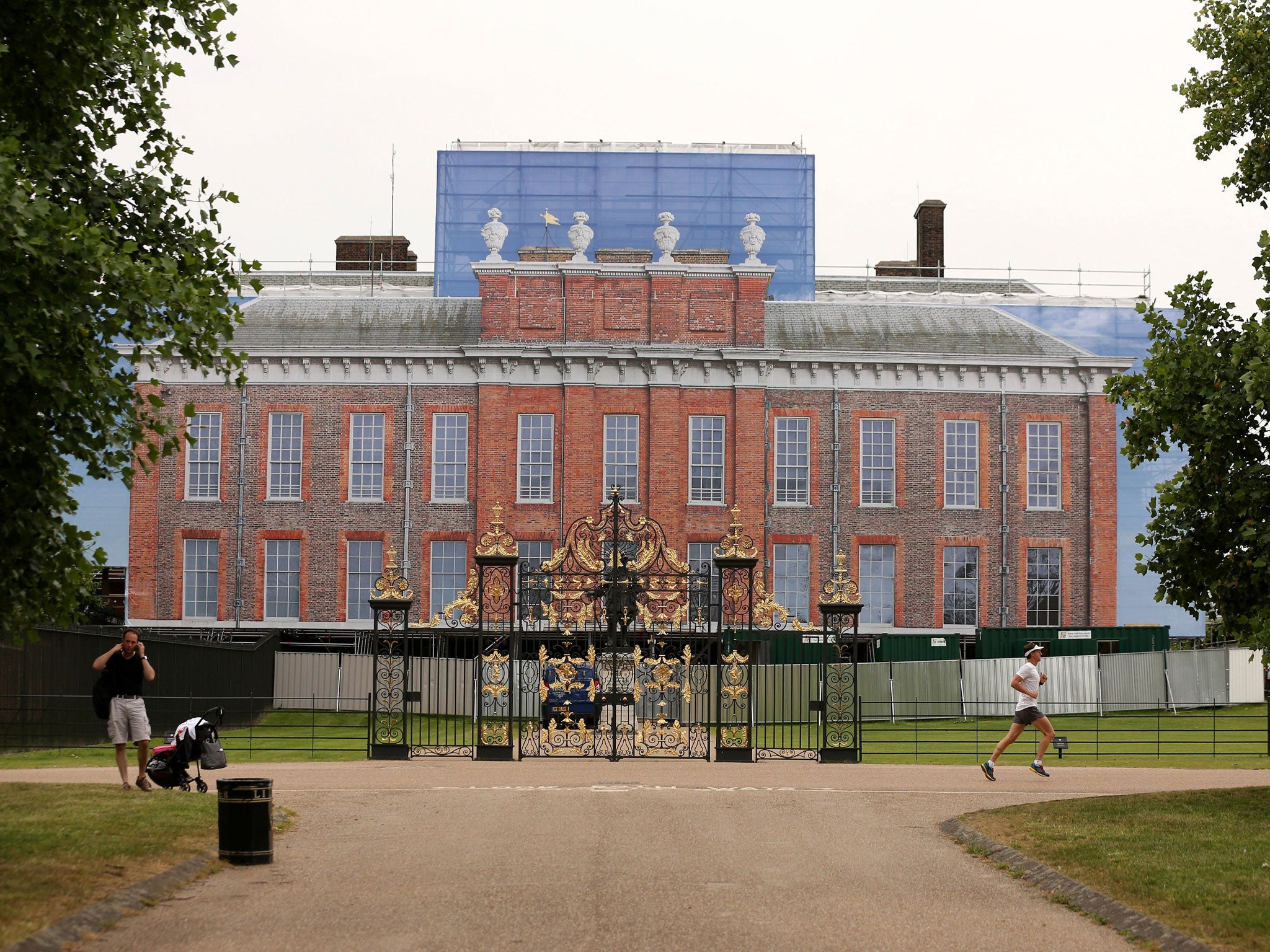 The building wrap around Kensington palace as renovations take place