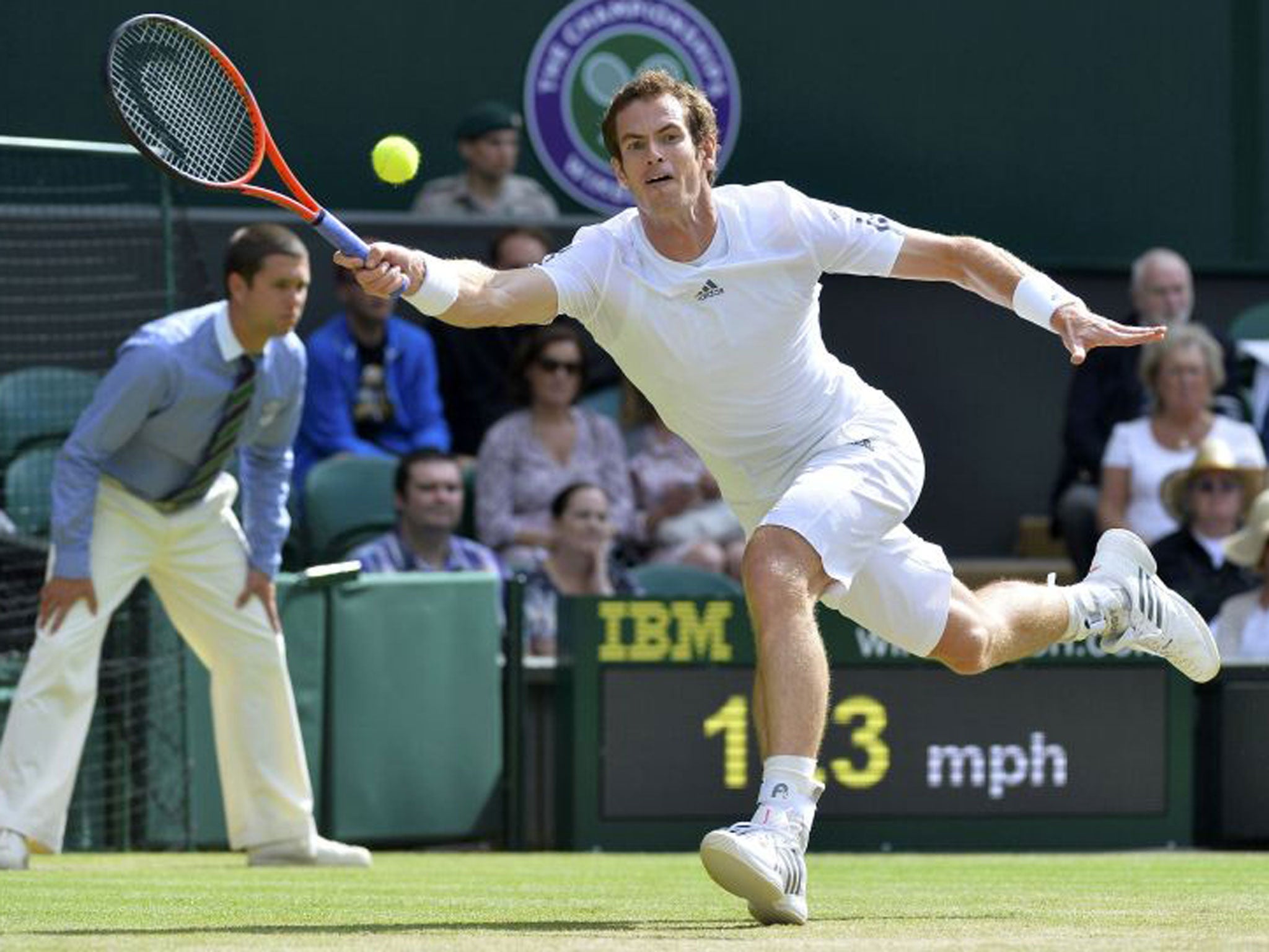 Andy Murray stretches to make a return during his win over Russia’s Mikhail Youzhny yesterday