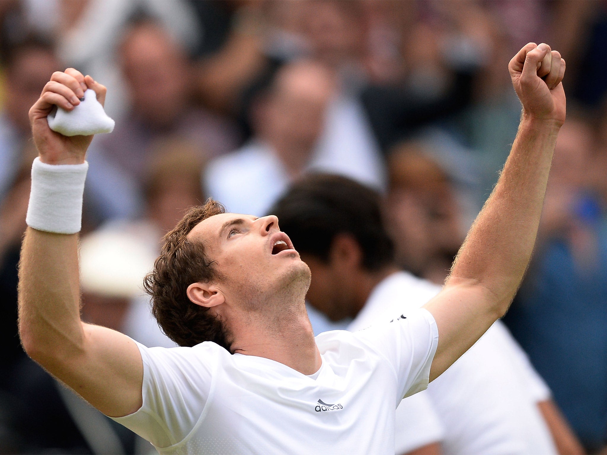 Andy Murray celebrates his hard-fought victory