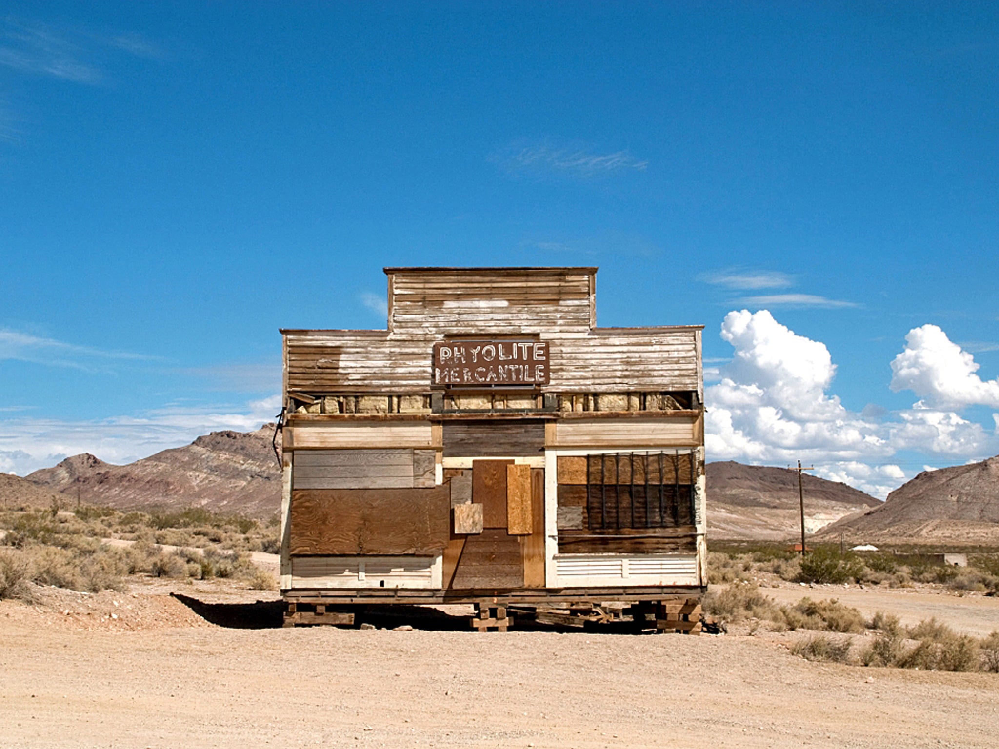 Here comes the sun: Furnace Creek Inn
