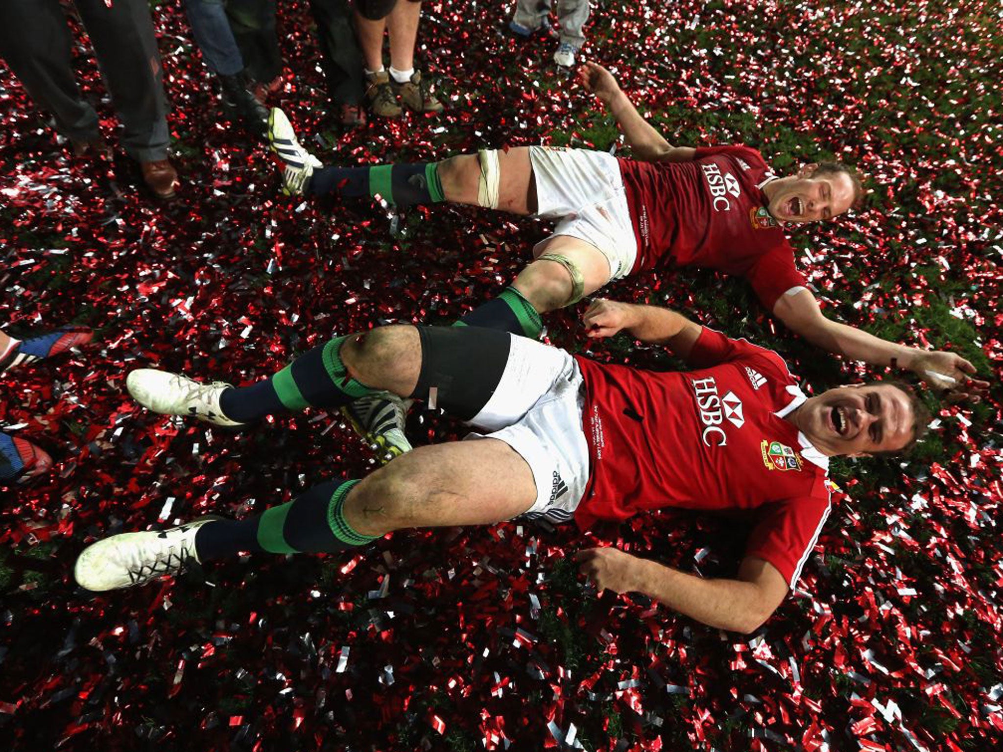 Alun Wyn Jones and I get down to some serious celebrating