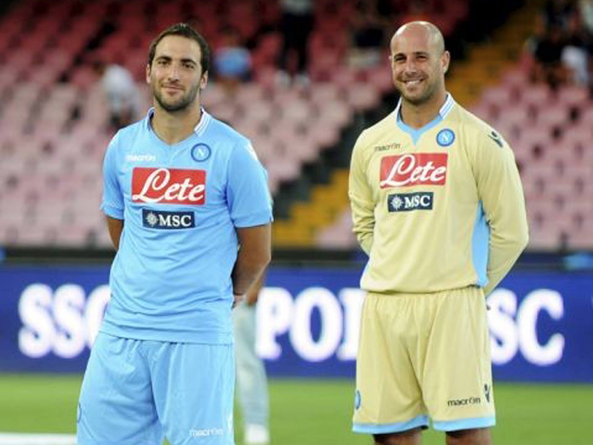 Gonzalo Higuain and Pepe Reina together at Napoli