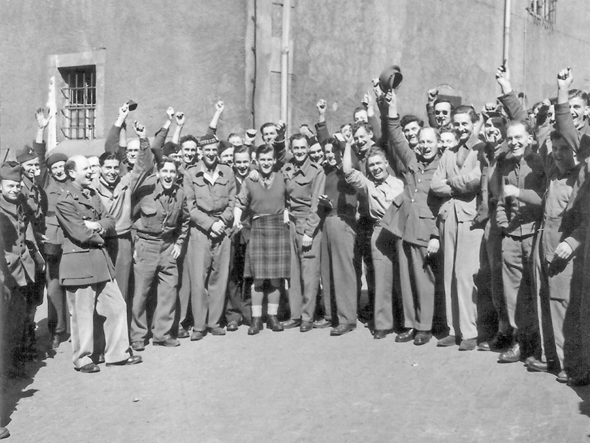 A group of British officers freed from Colditz in 1945