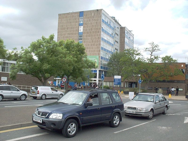 Bedford College entrance