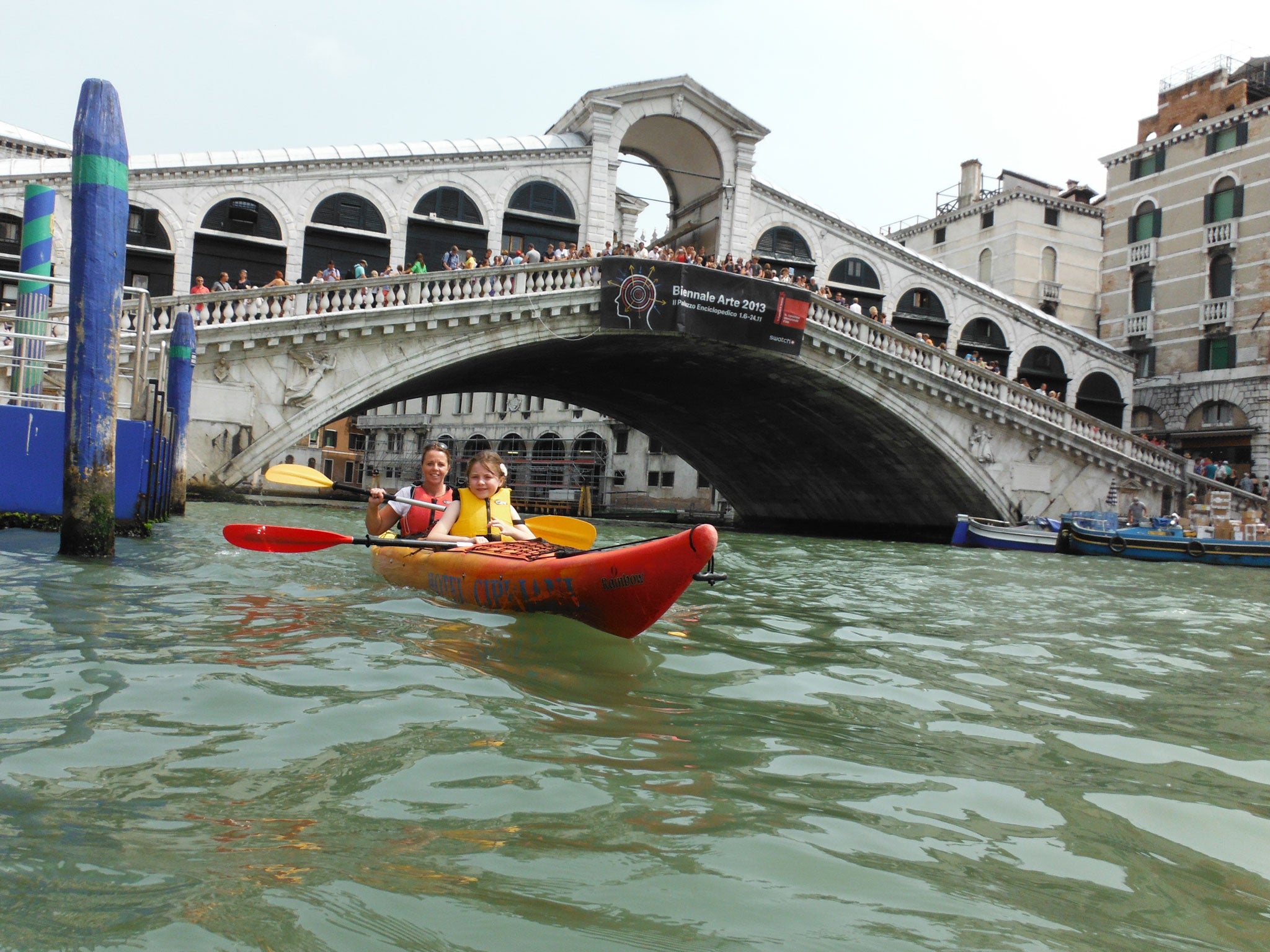 Splash out: Kayaking under the Rialto bridge