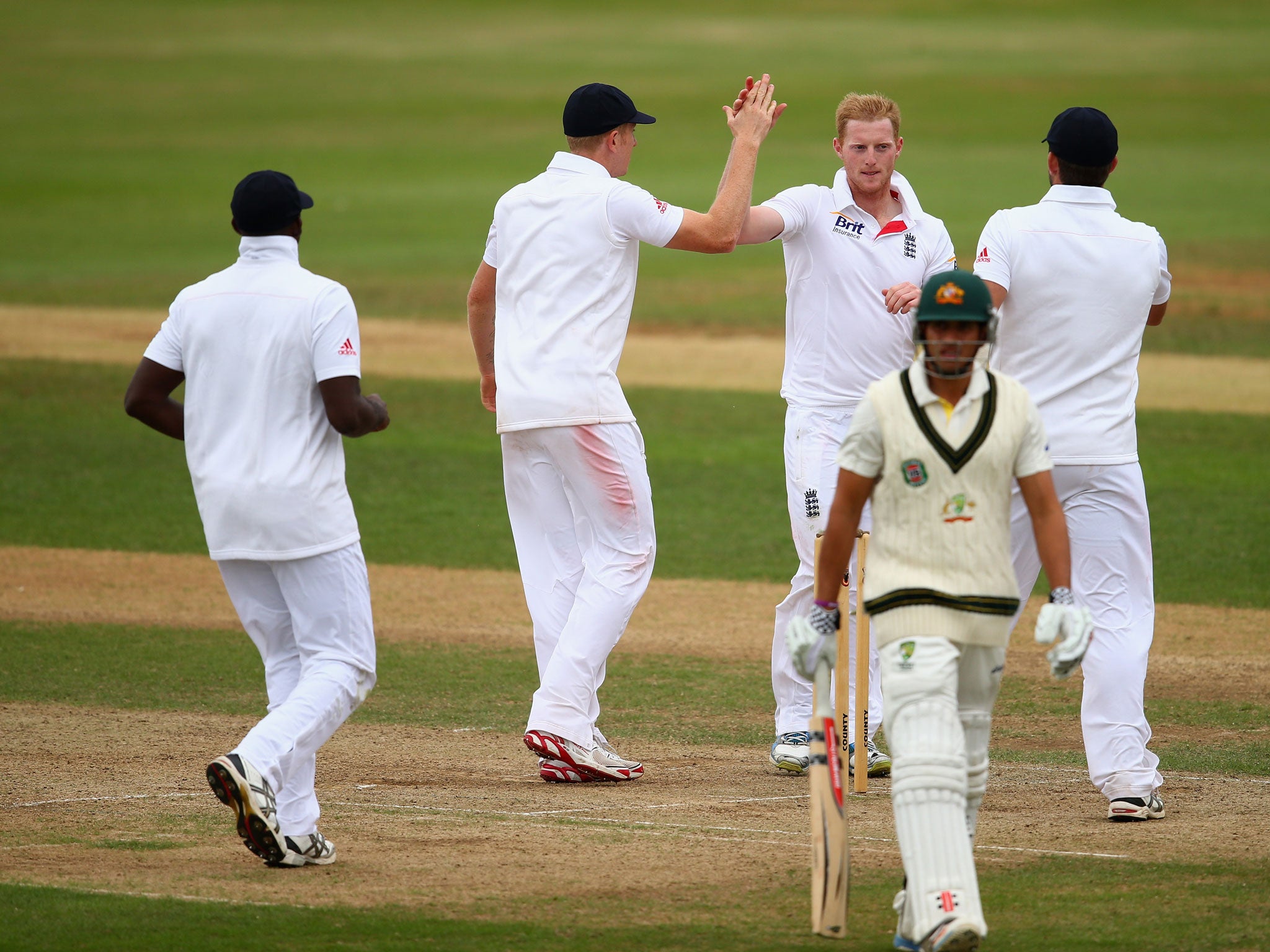 Usman Khawaja departs after nicking Ben Stokes to keeper Jos Buttler